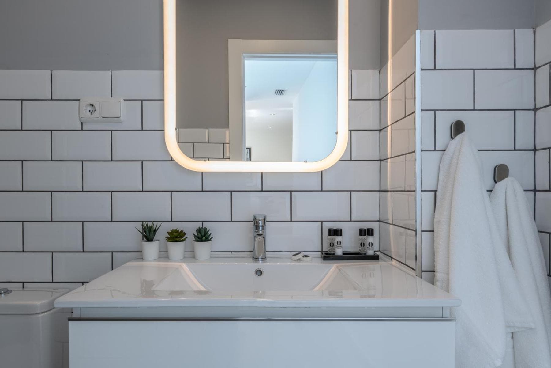 Miraflores Apartments — 10