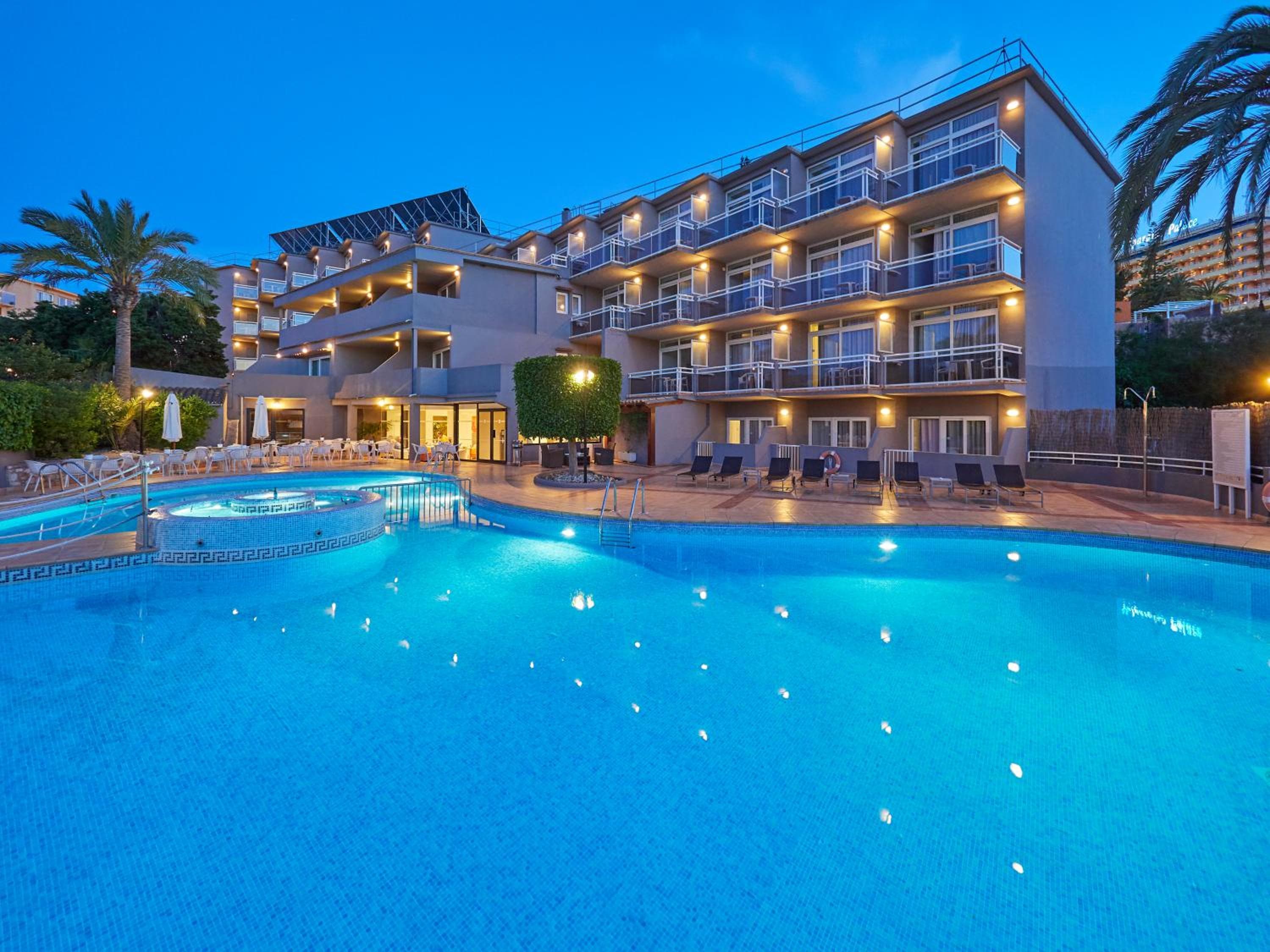 Hotel Augusta — 1