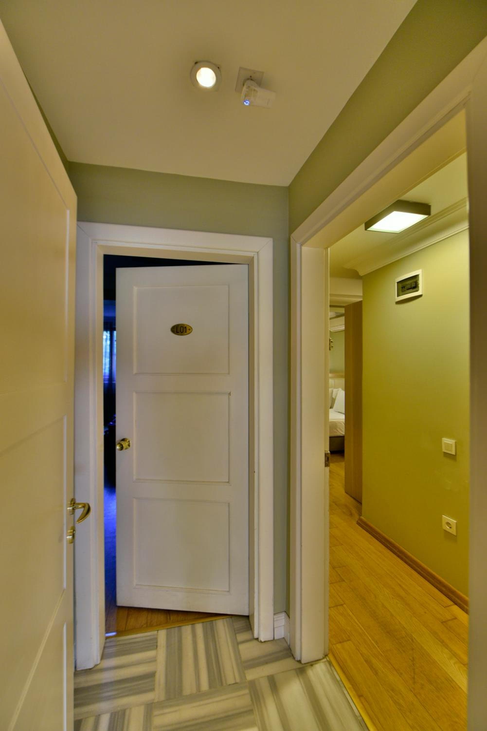Agora Life Hotel - Classe speciale — 18