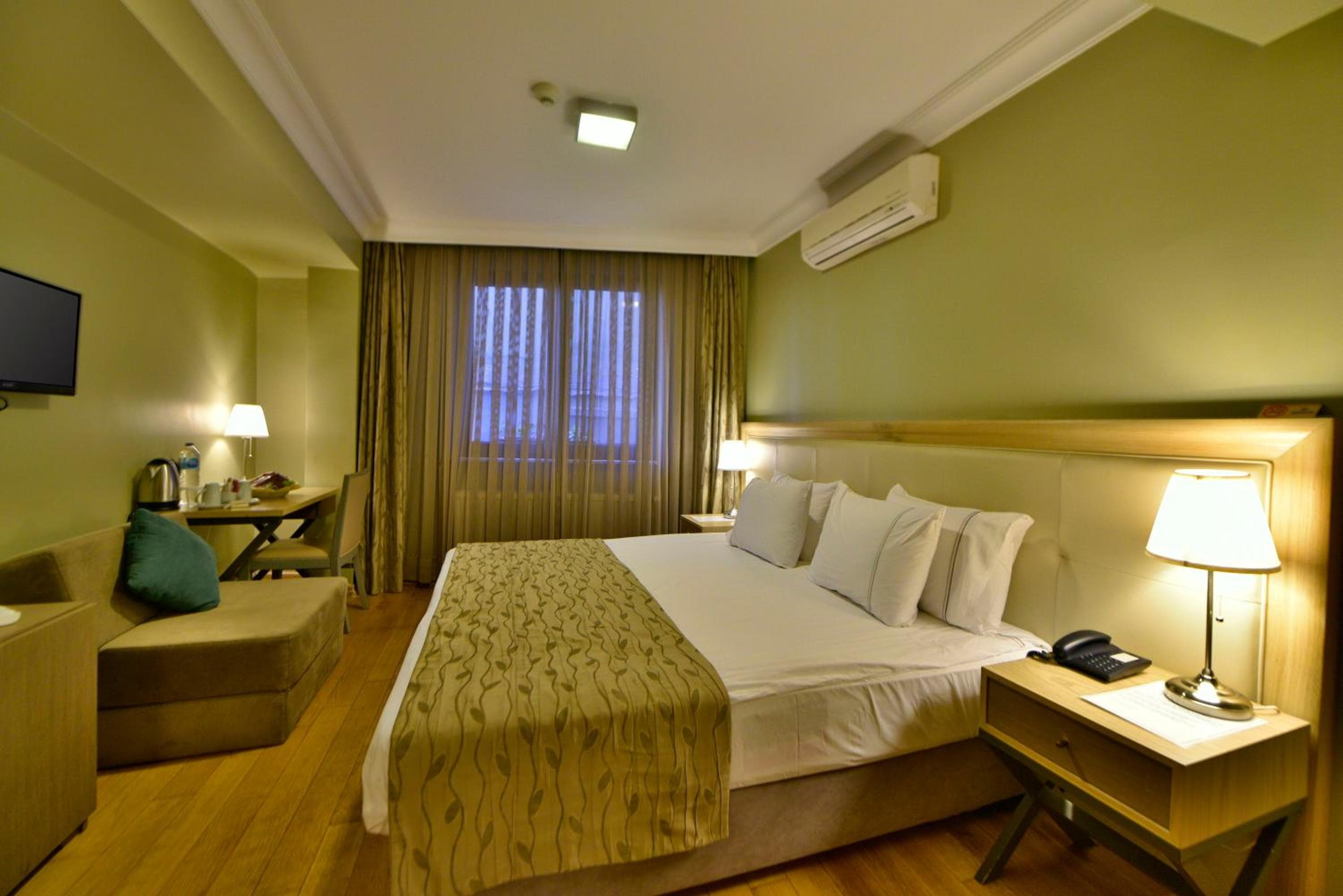 Agora Life Hotel - Classe speciale — 20