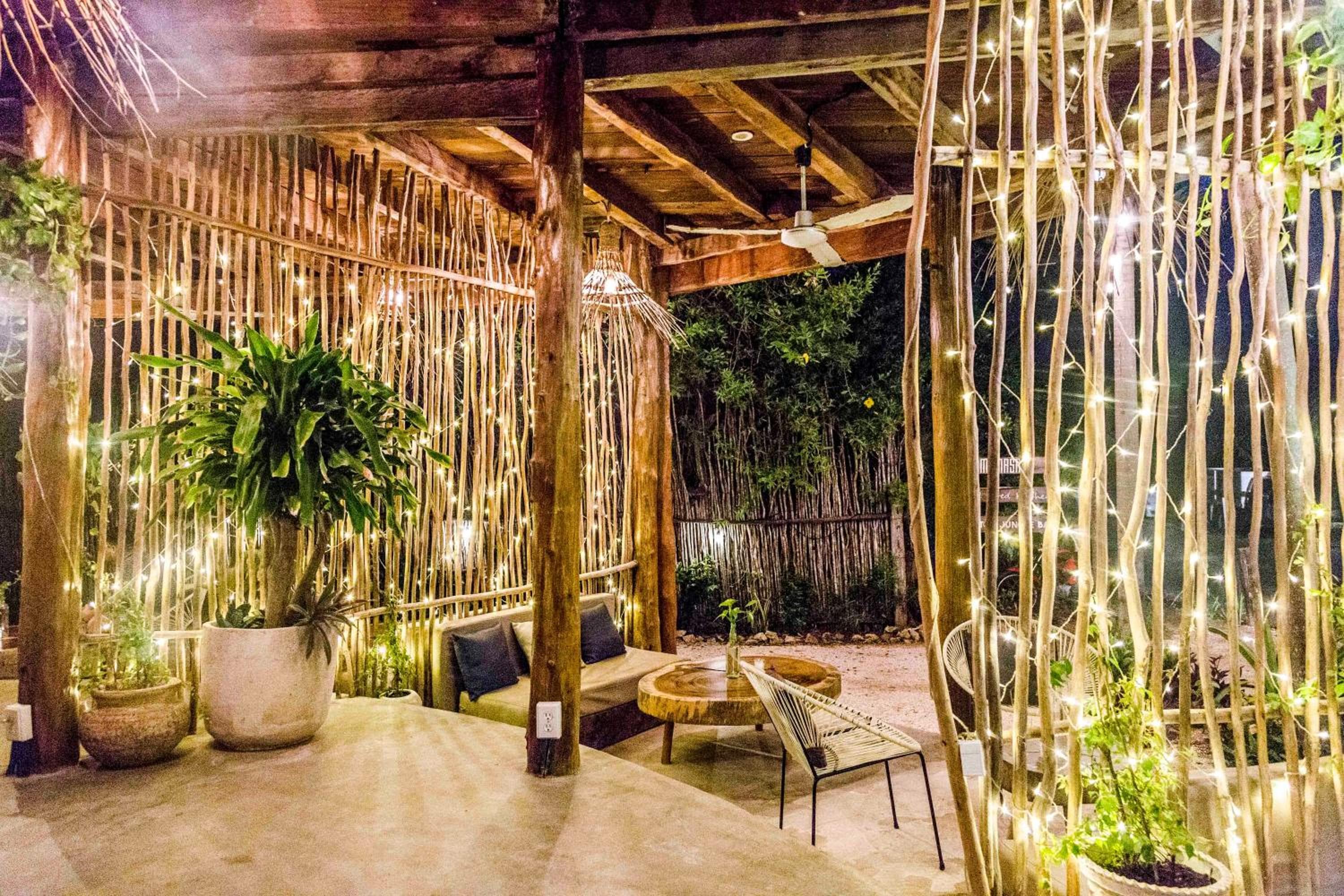 Mamasan Treehouses & Cabins — 7