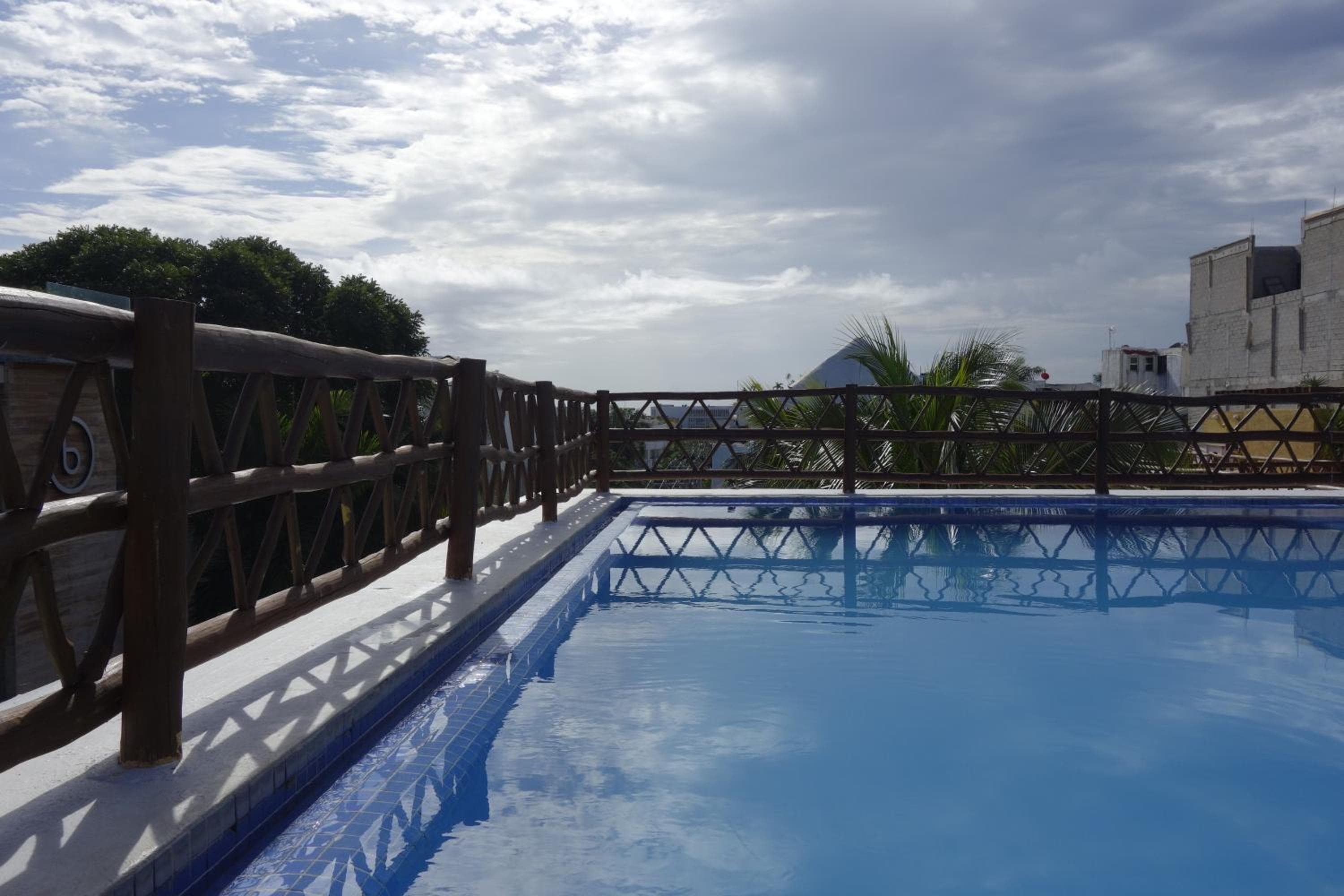 Las Palmas Condominio — 20