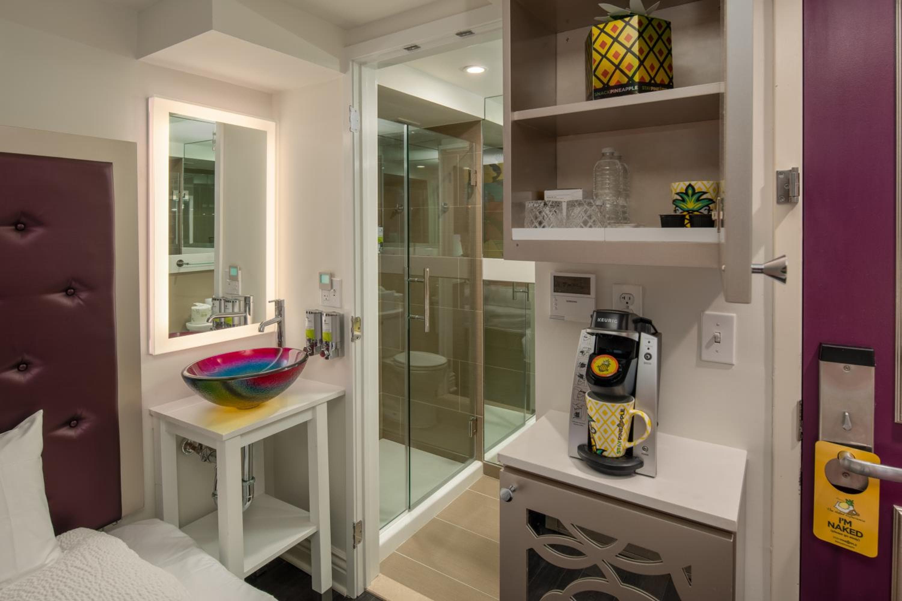 Staypineapple, un hotel artístico, Midtown Nueva York — 13