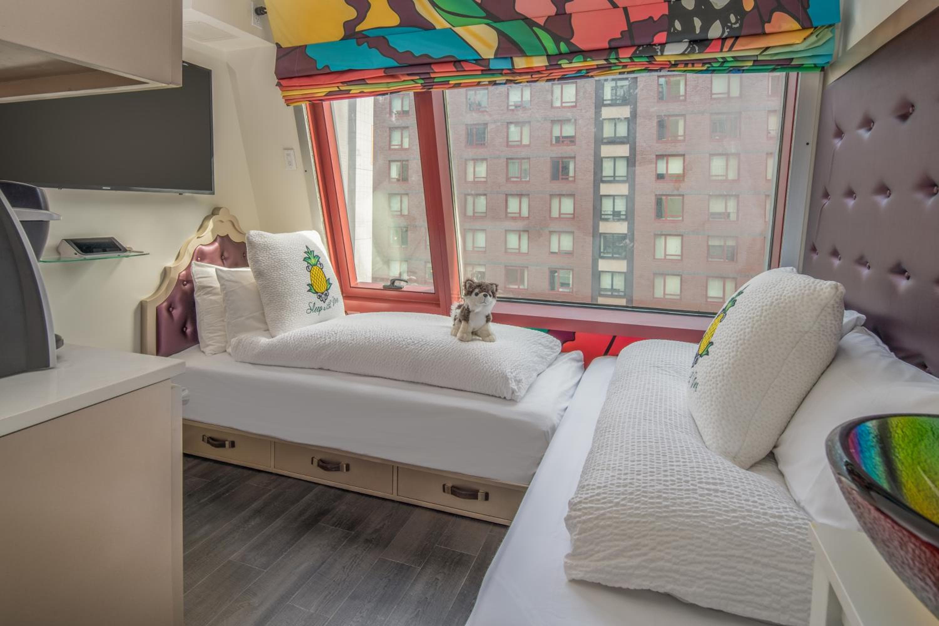 Staypineapple, un hotel artístico, Midtown Nueva York — 15