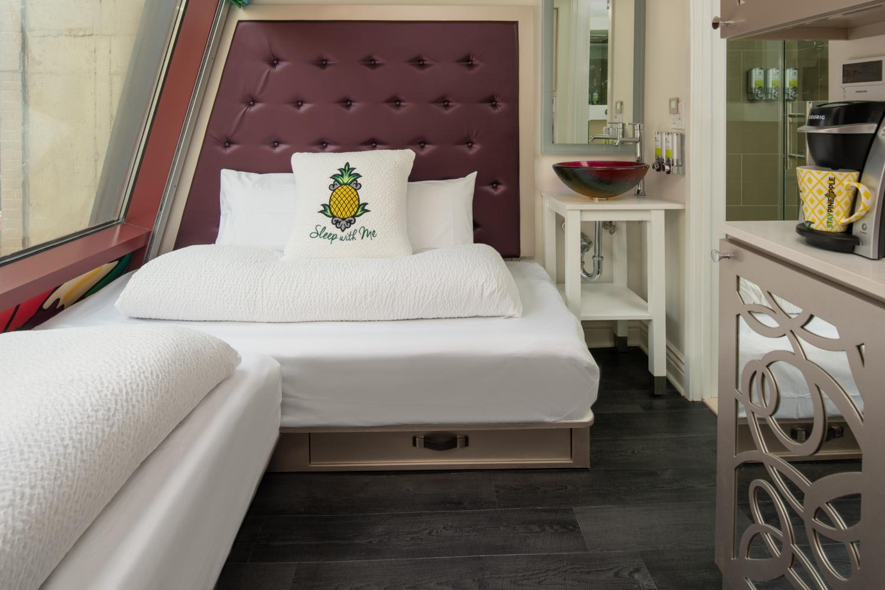 Staypineapple, un hotel artístico, Midtown Nueva York — 17