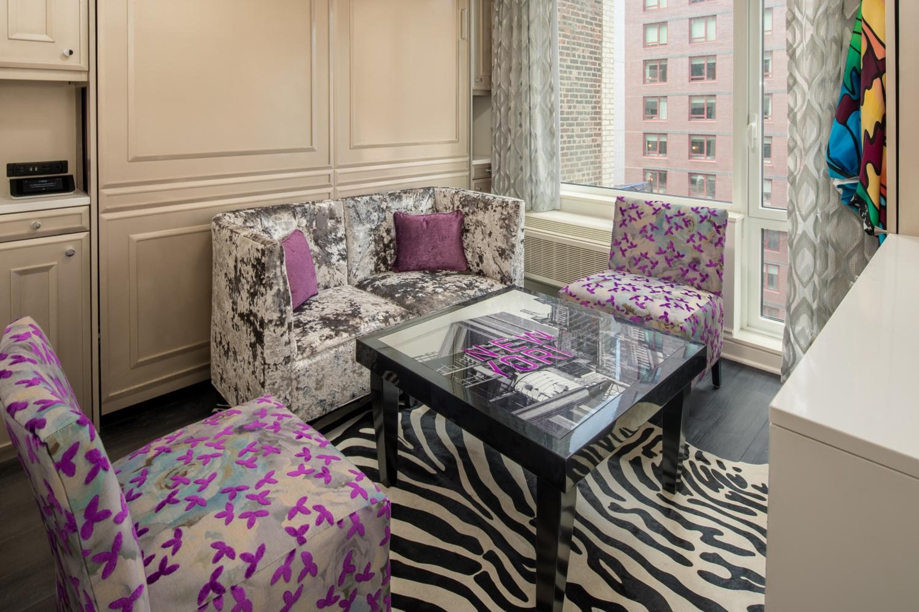 Staypineapple, un hotel artístico, Midtown Nueva York — 11