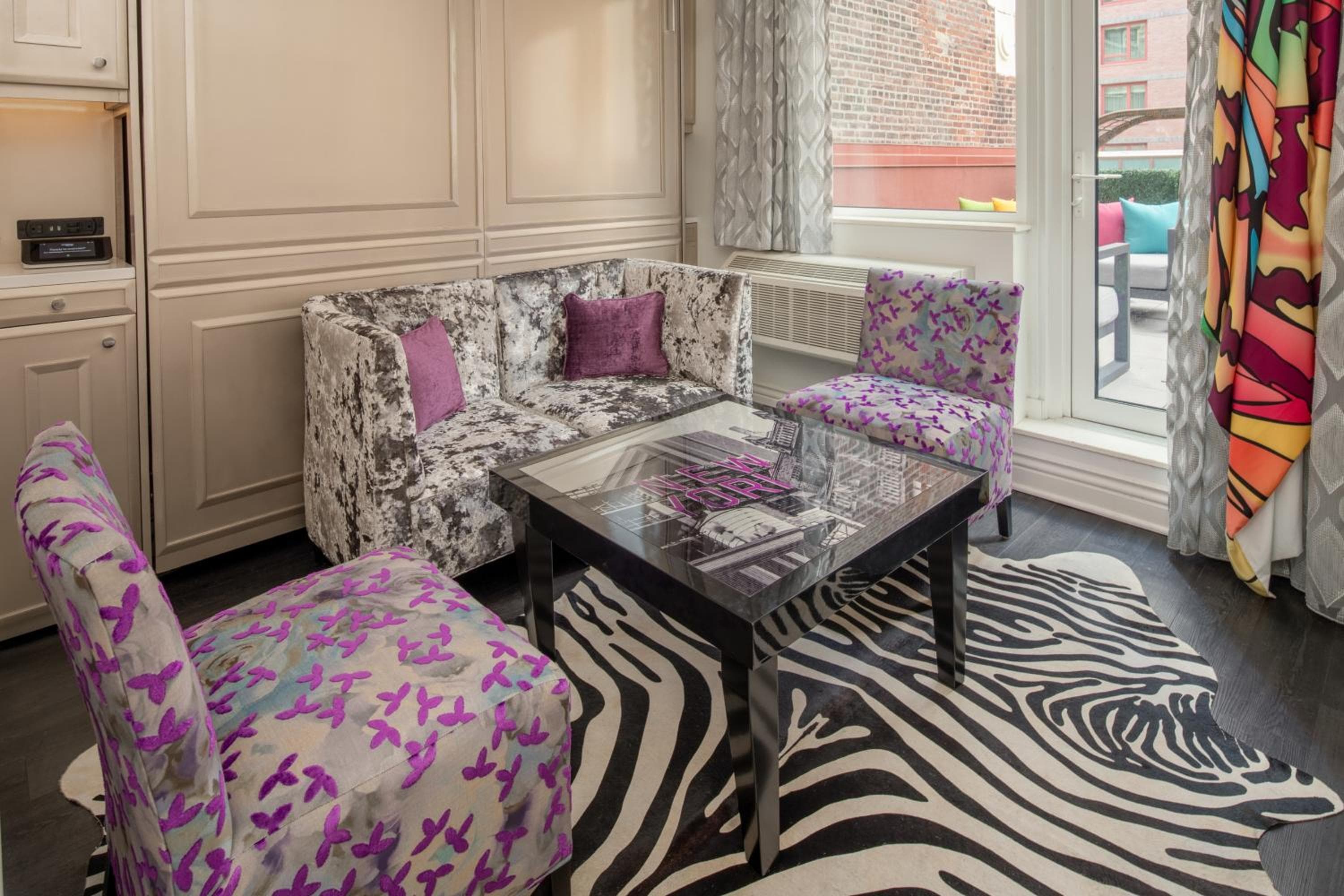 Staypineapple, un hotel artístico, Midtown Nueva York — 9