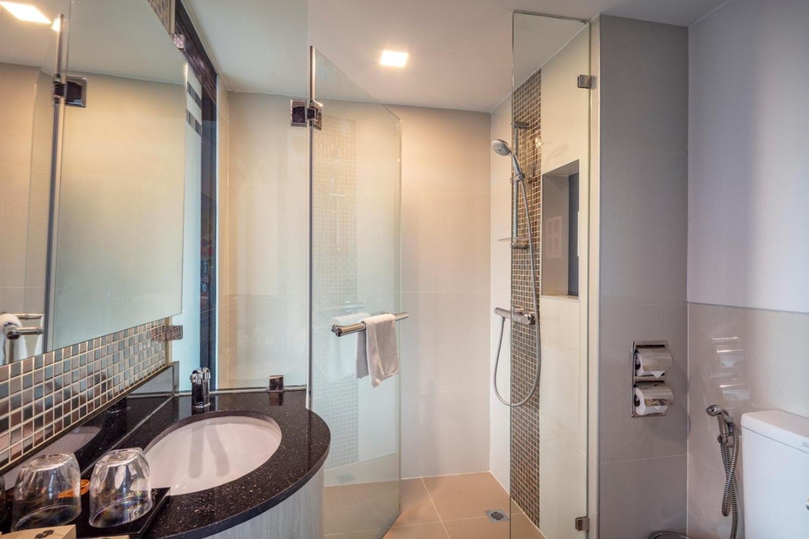 Hotel Clover Asoke - SHA Extra Plus — 17