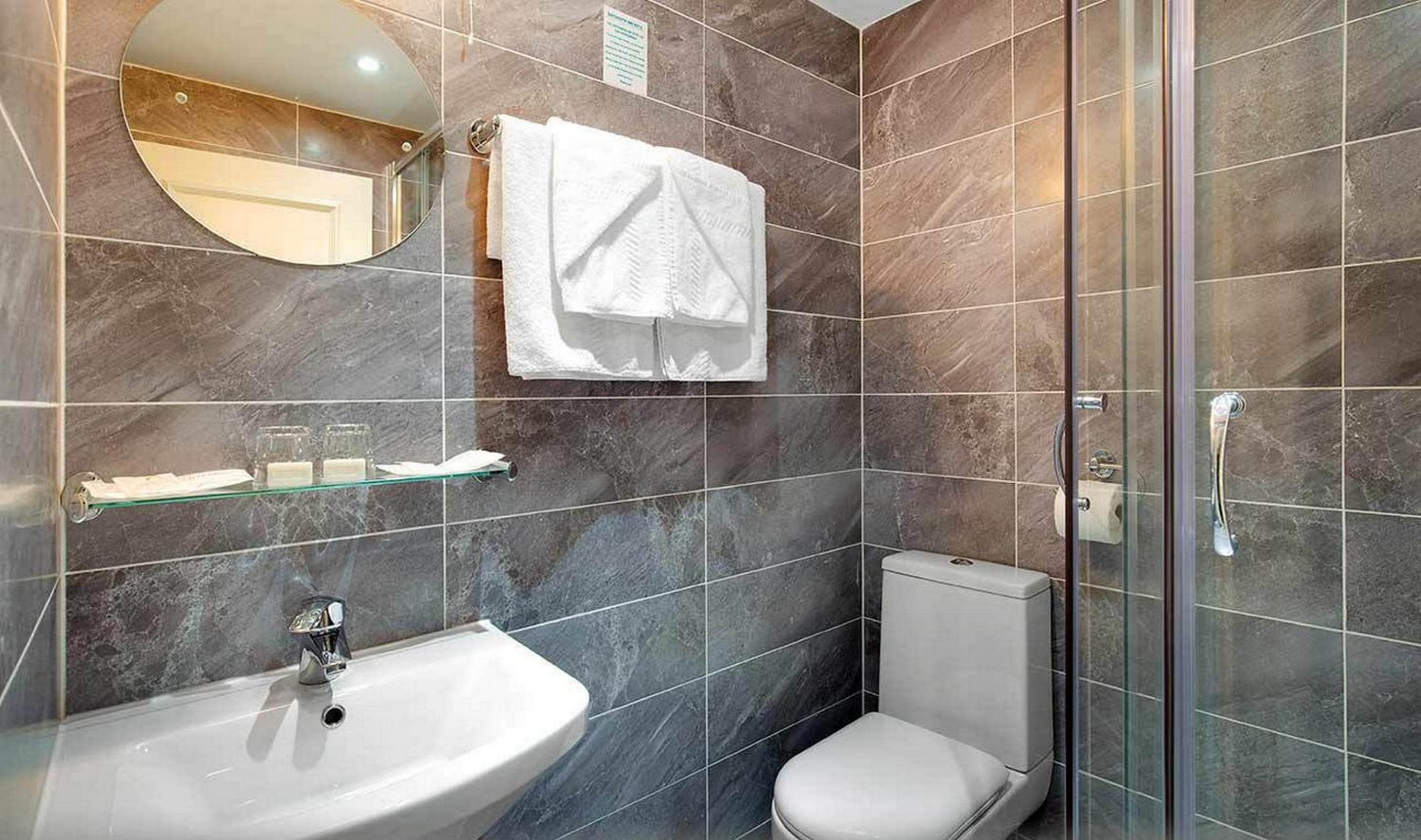Park Avenue Bayswater Inn Hyde Park — 4