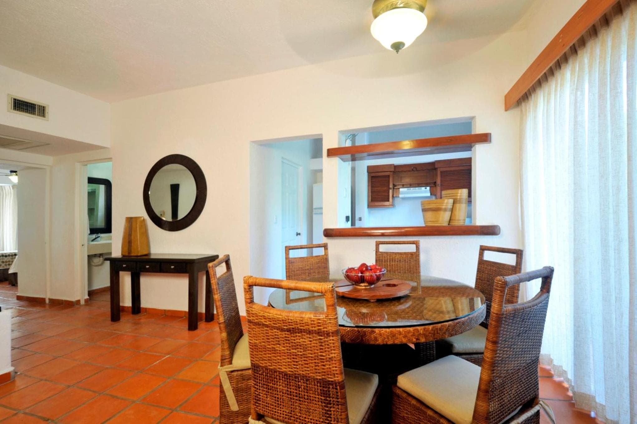 Las Palmas Condominio — 8