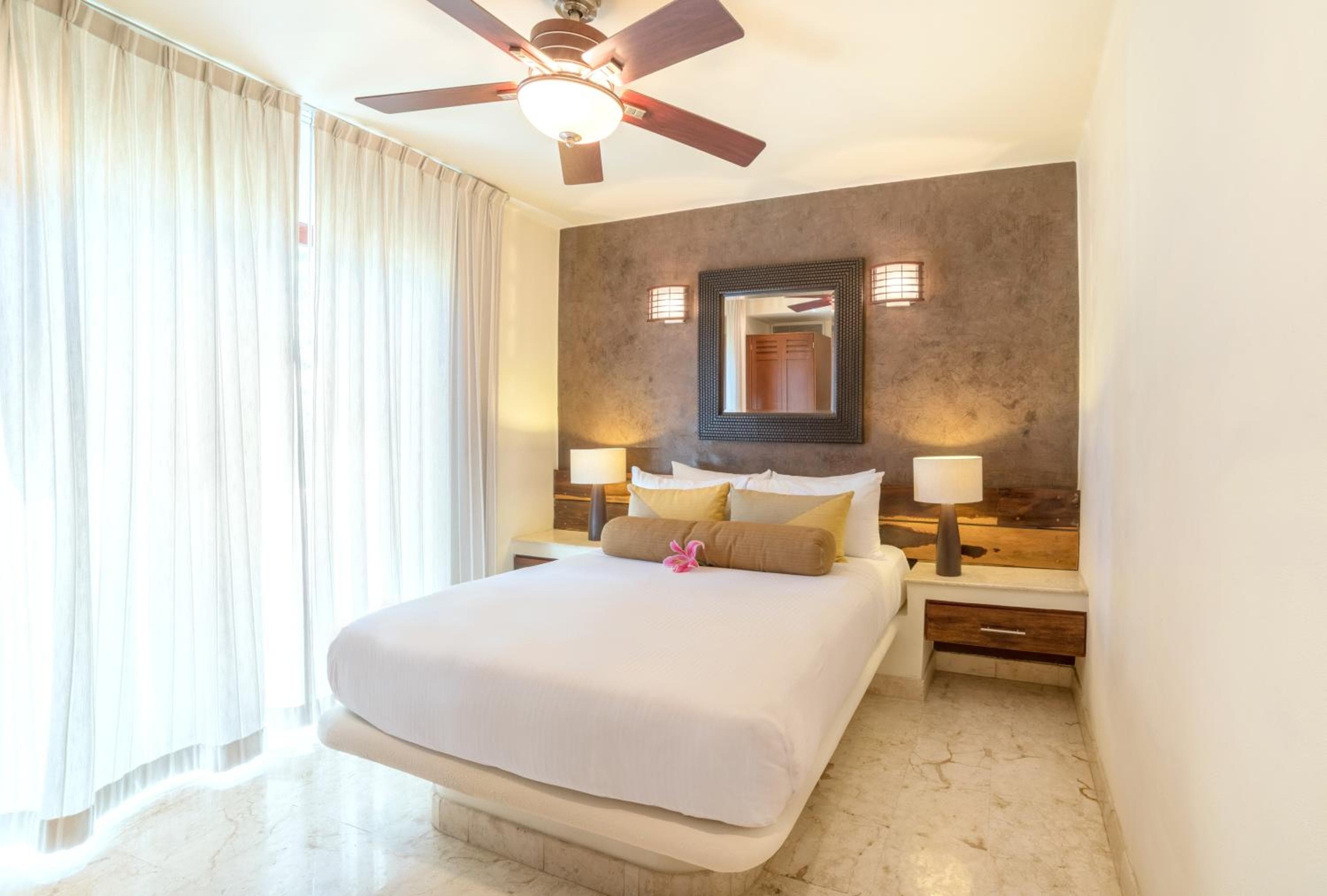 Maya Villa Condo Hotel and Beachclub — 18