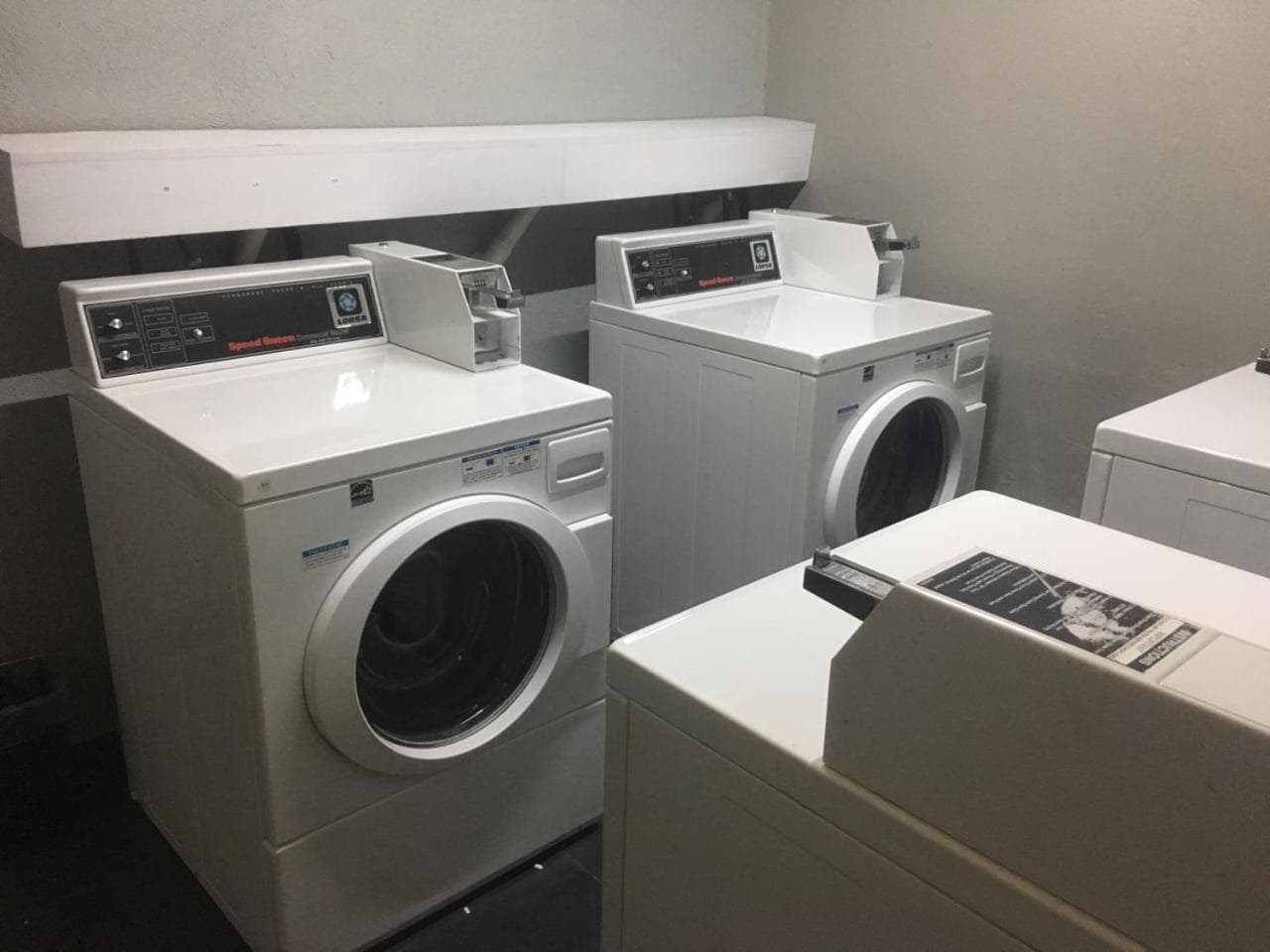 Hotel Block Suites — 23