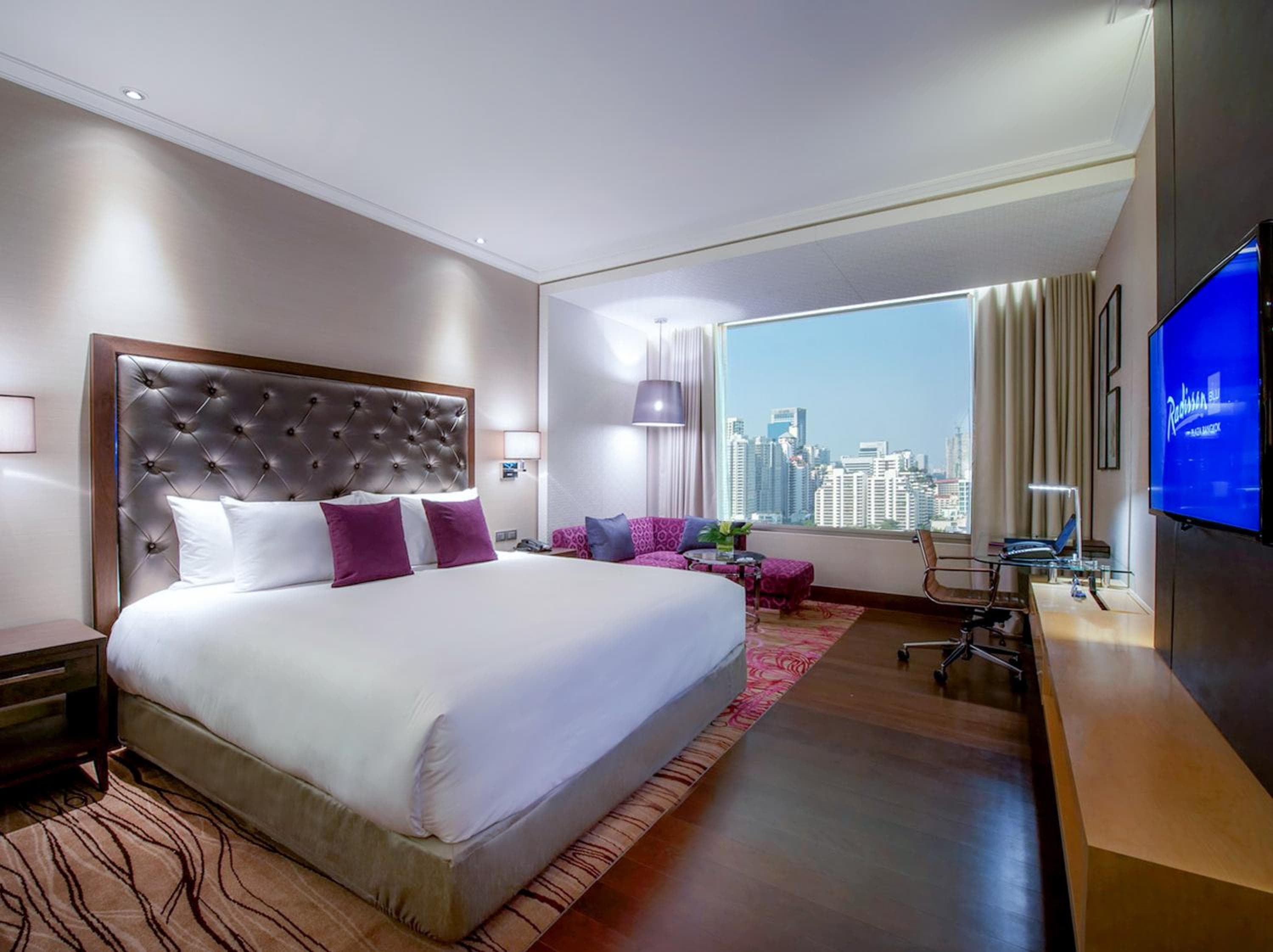 Radisson Blu Plaza Bangkok — 10