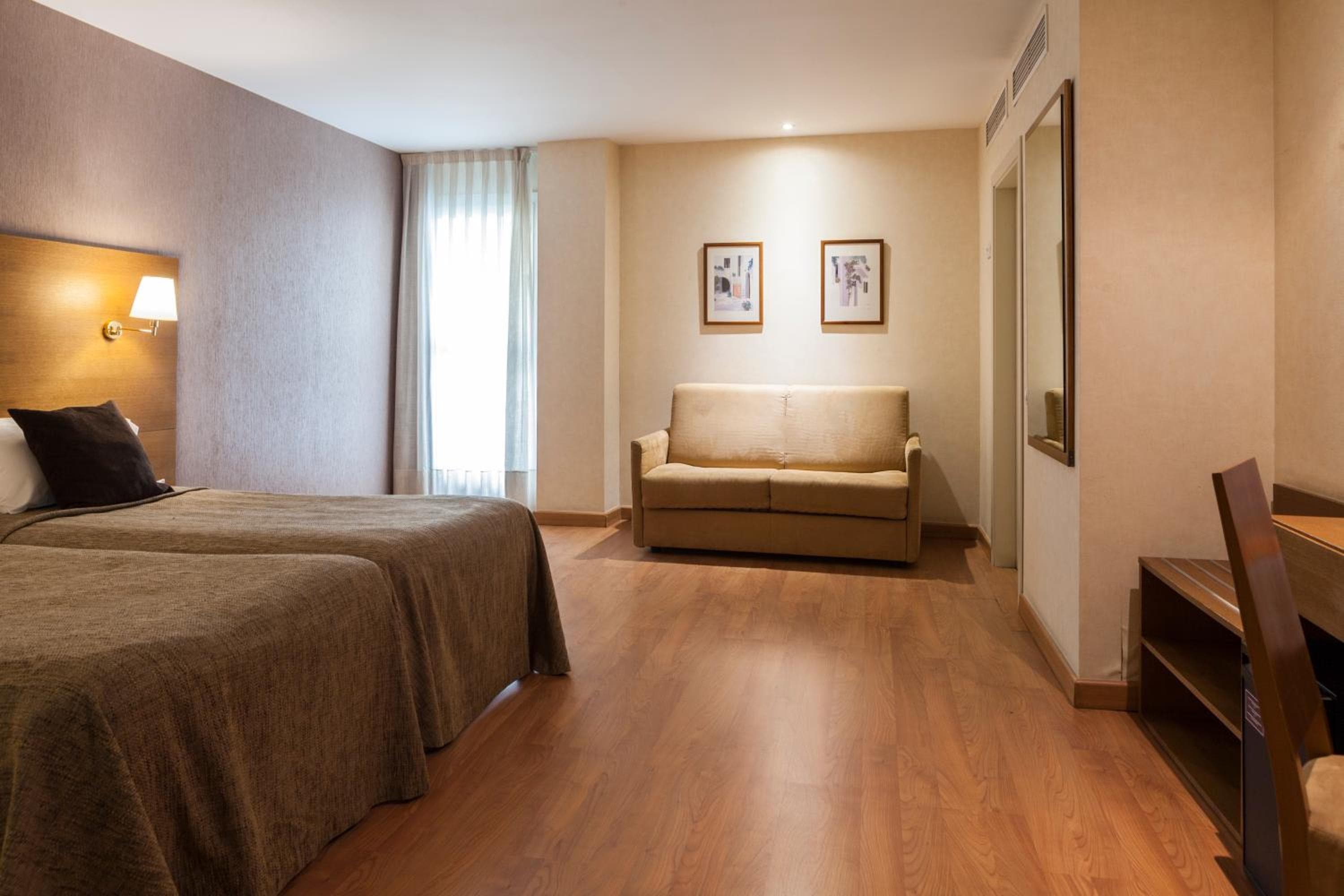 Hotel Don Paco — 28