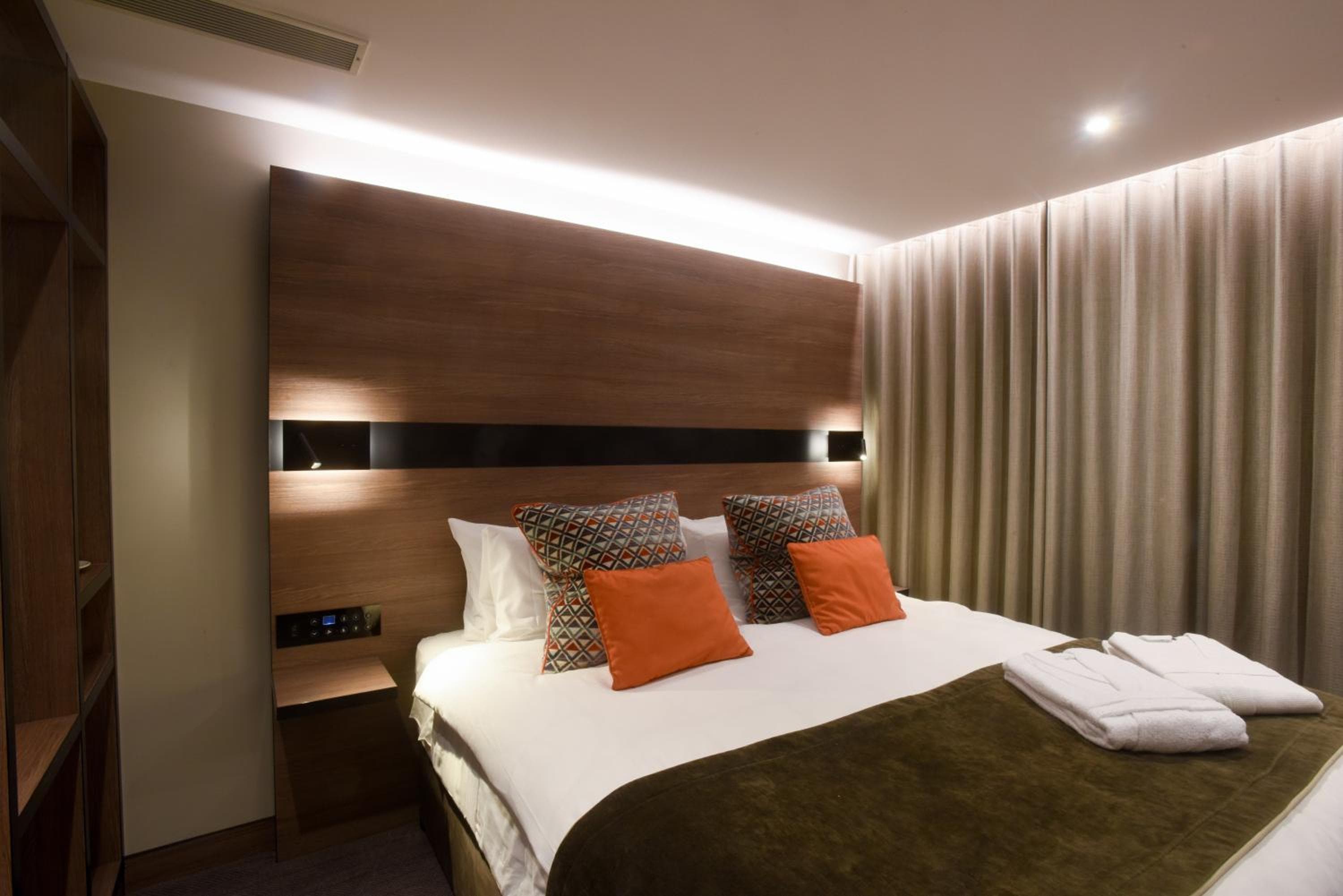 Hotel Kensington — 17
