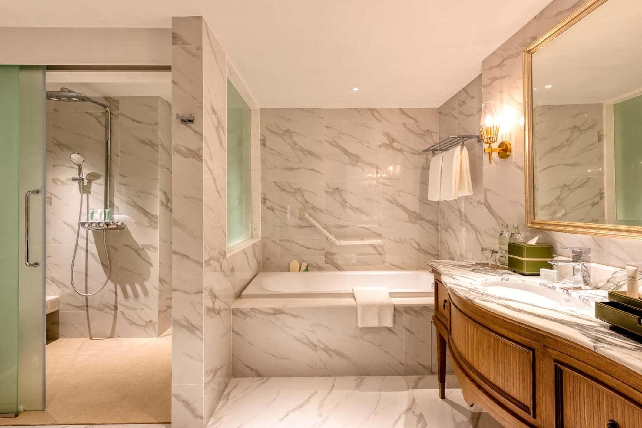 Mövenpick BDMS Wellness Resort Bangkok — 7