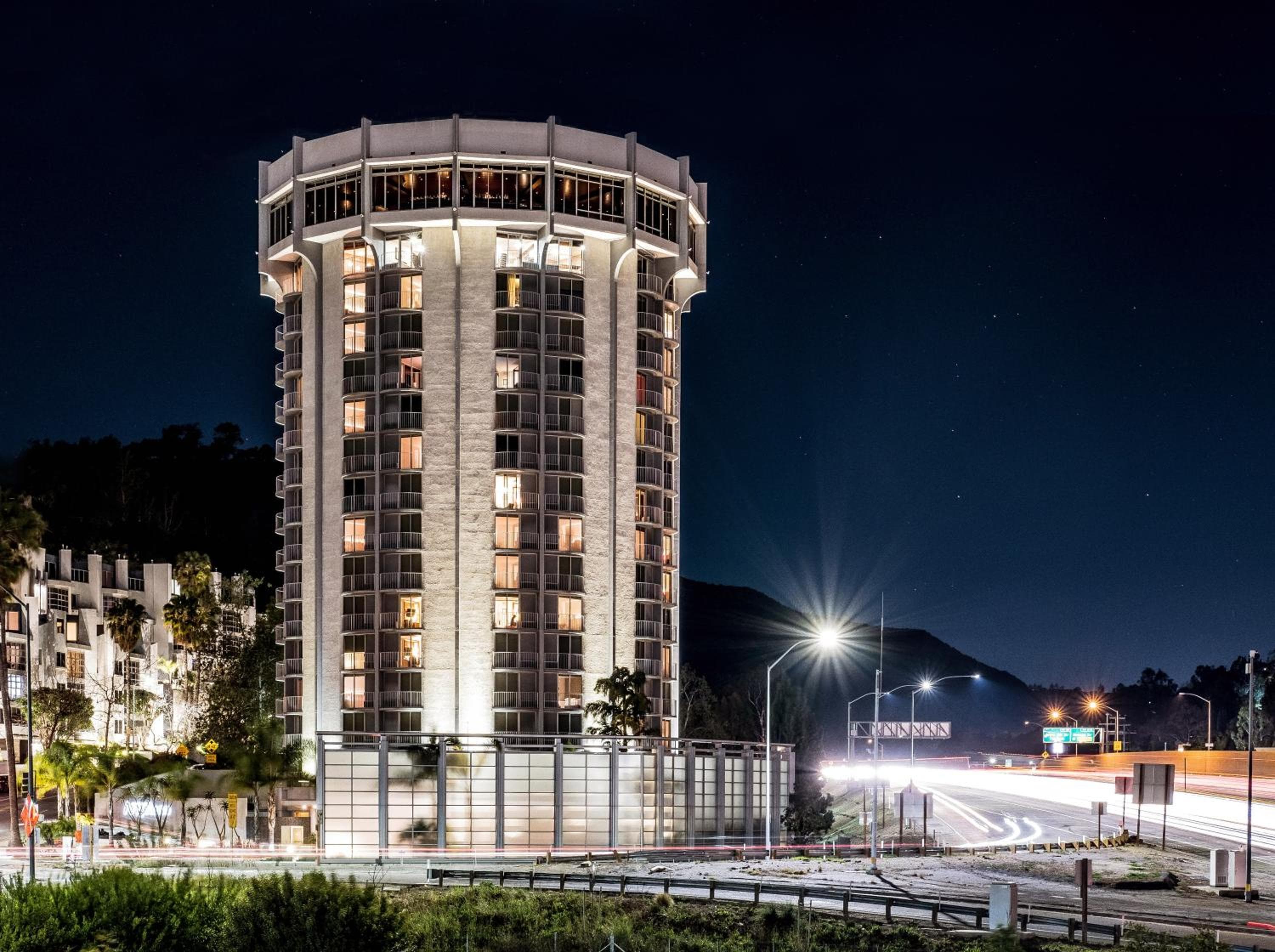 Hotel Angeleno — 1