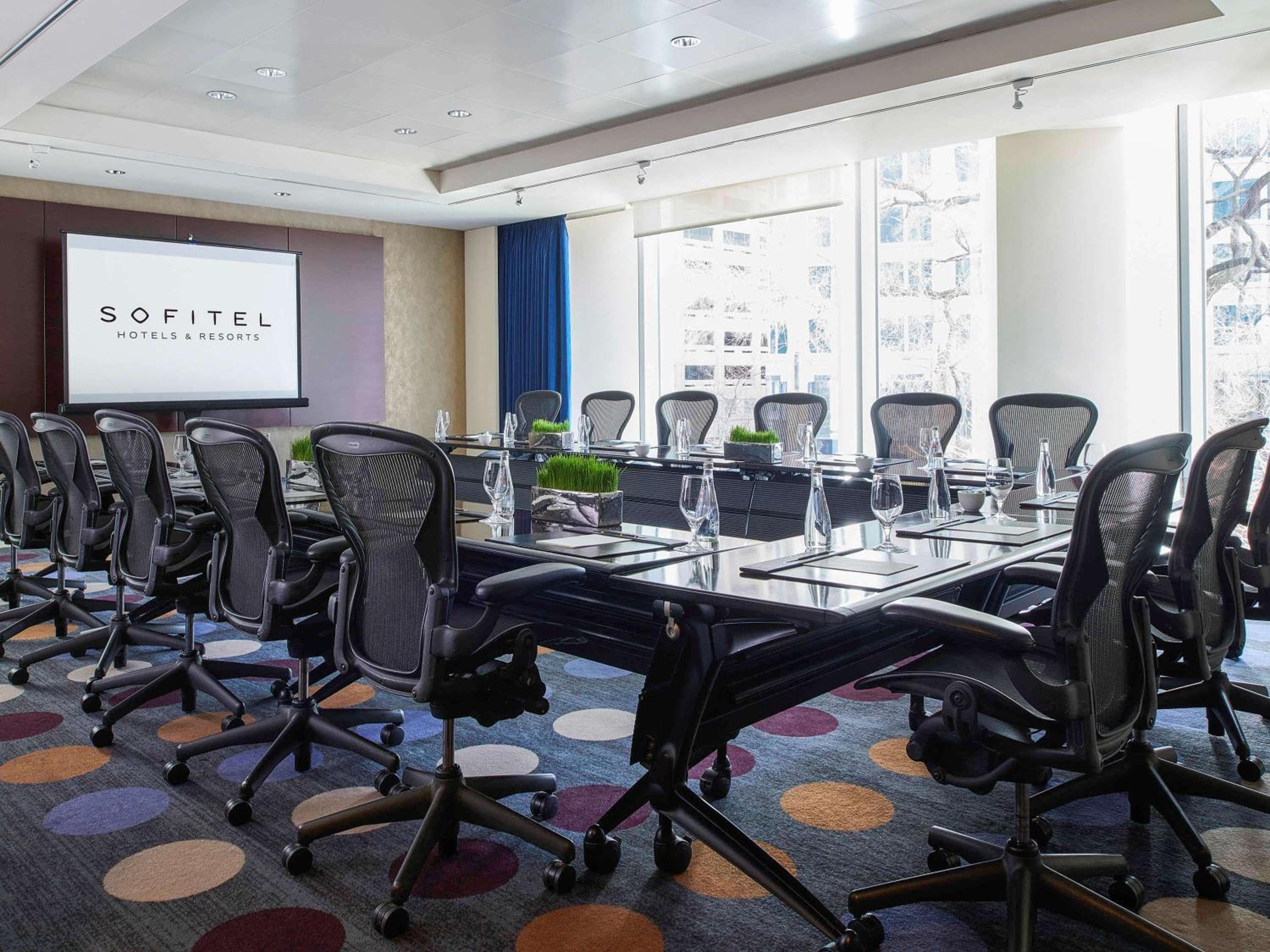 Sofitel Chicago Magnificent Mile hotel, 20 East Chestnut Street, Chicago, United States — photo 35