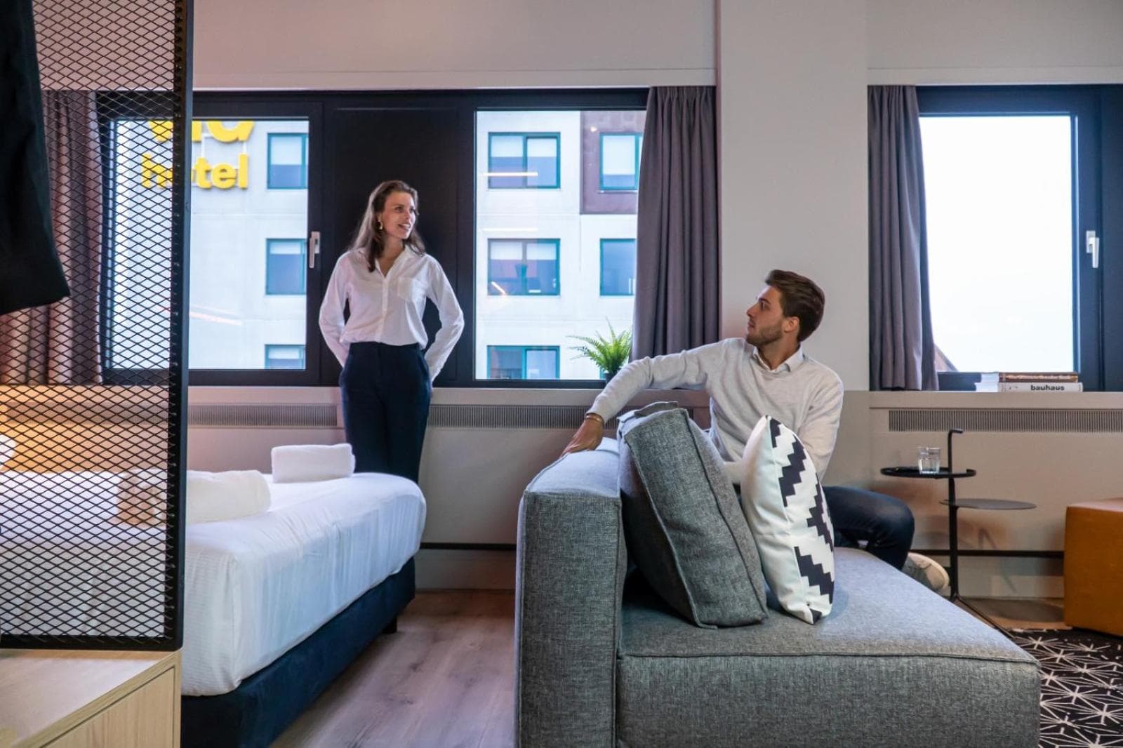 Vía Suites — 7