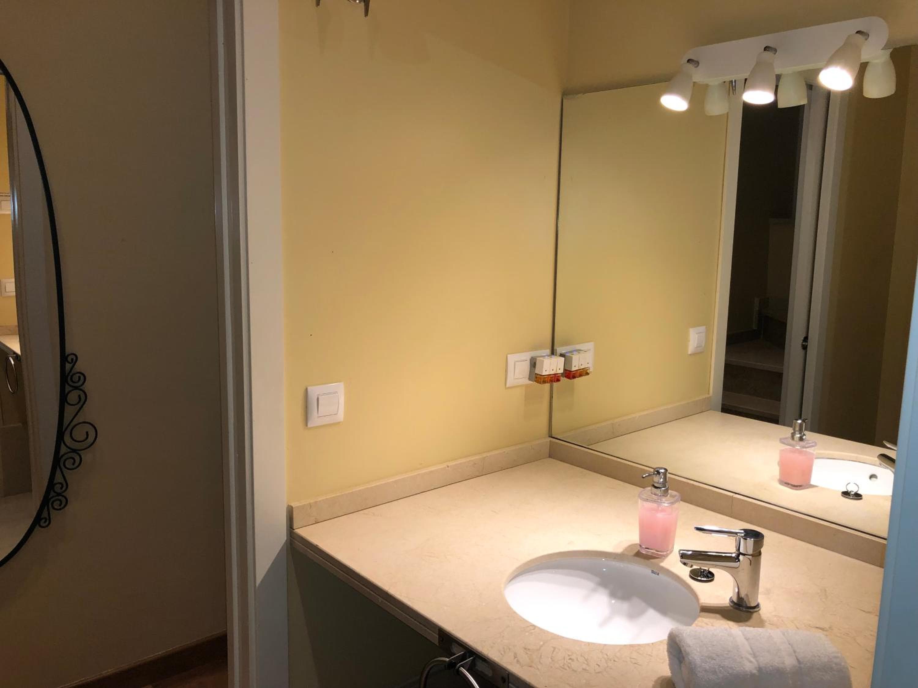 Life Apartments San Vicente — 20