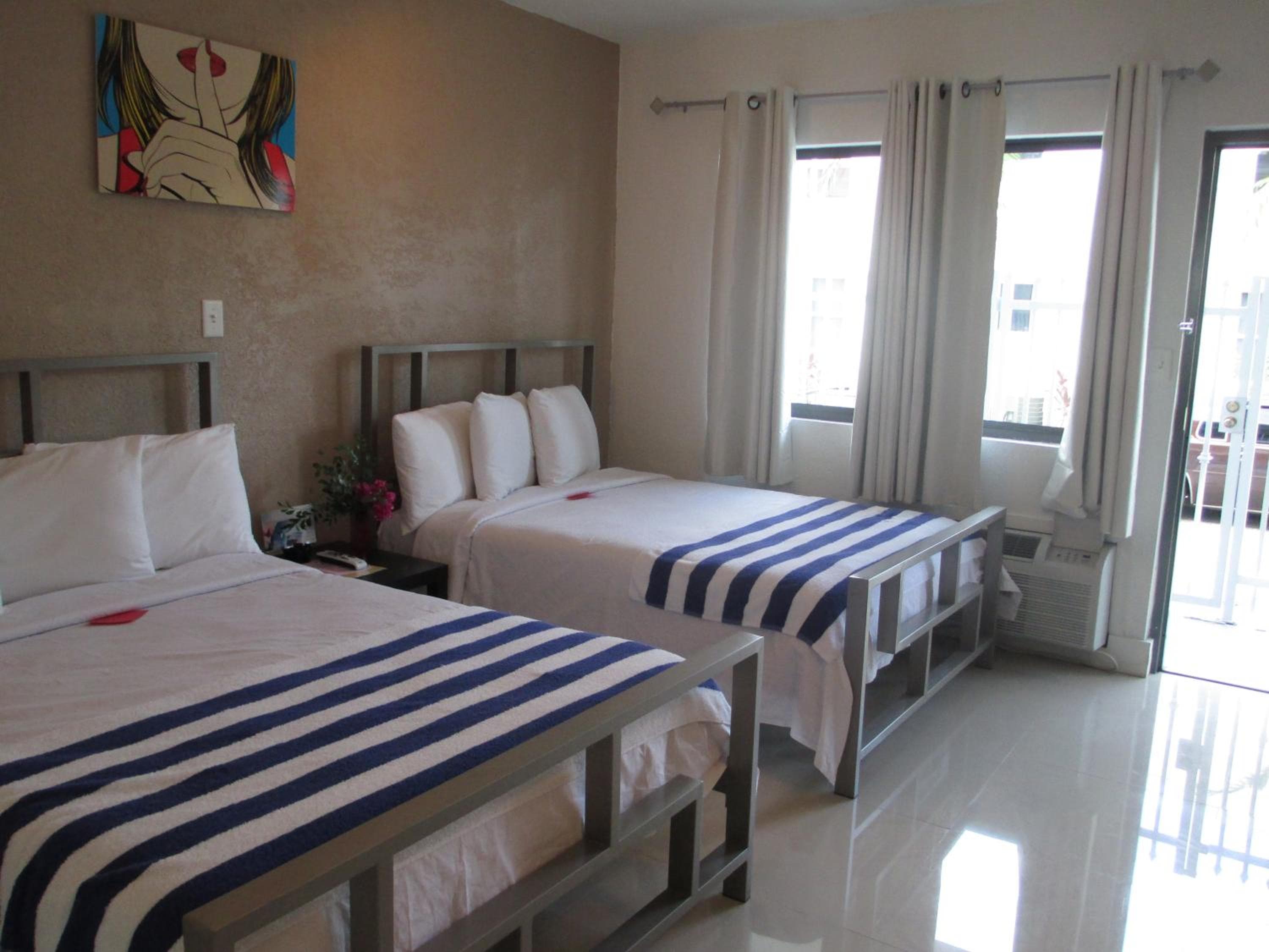 Shalimar Motel — 8