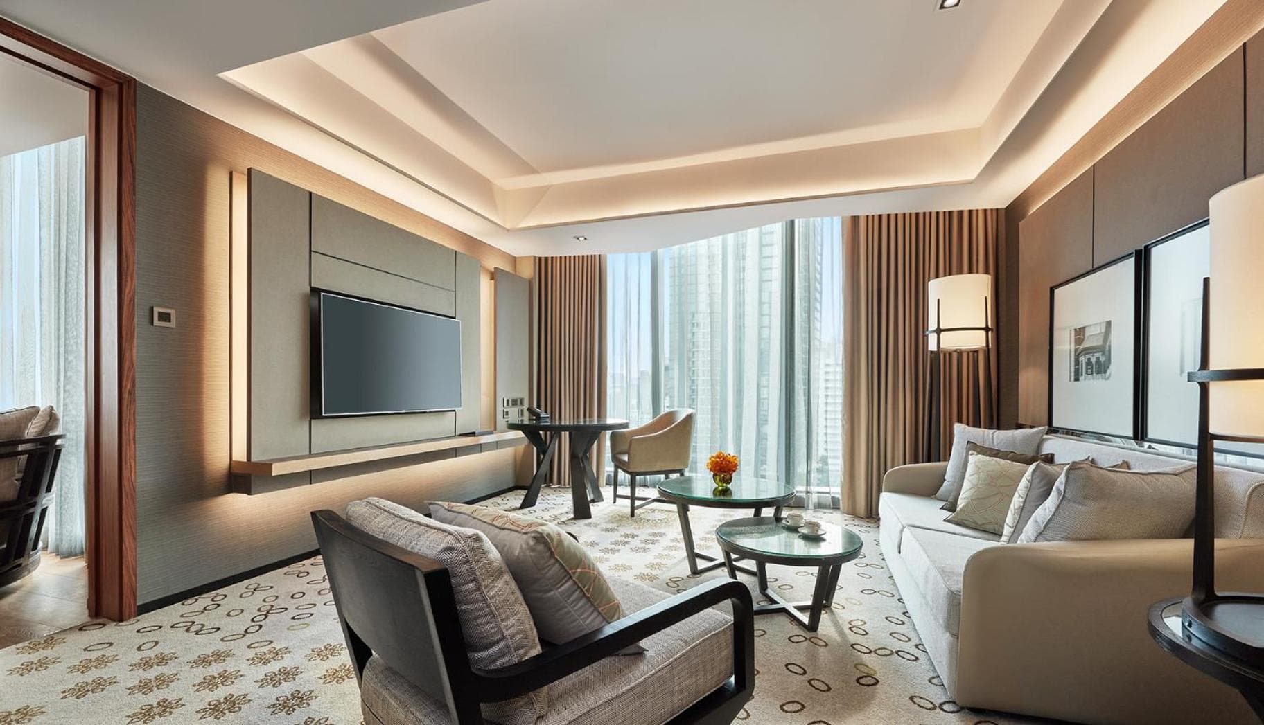 Hyatt Regency Bangkok Sukhumvit — 13
