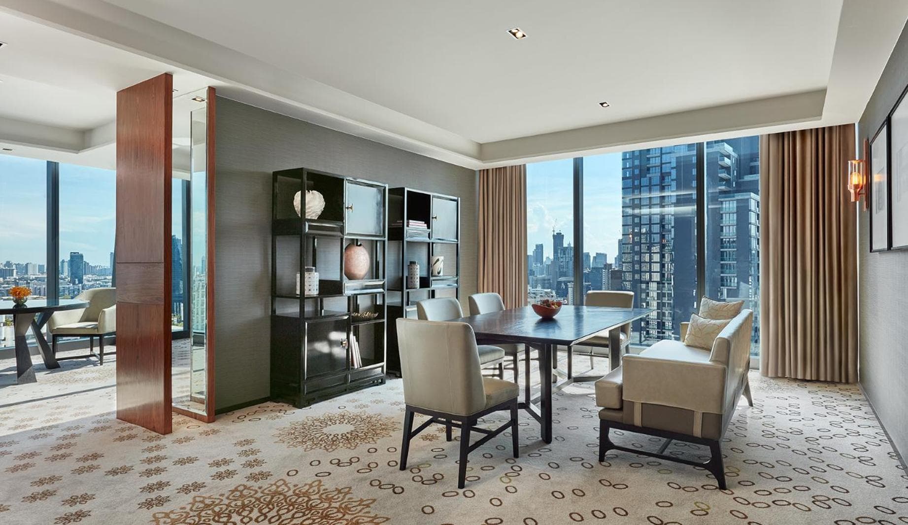 Hyatt Regency Bangkok Sukhumvit — 6