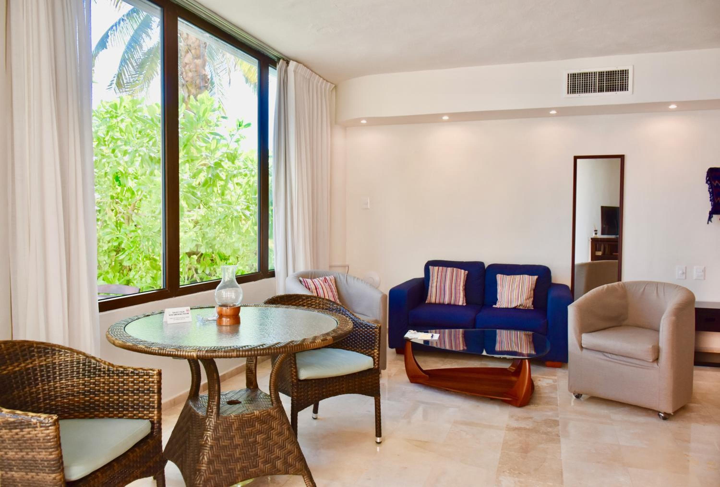 Playa Palms Beach Hotel — 7