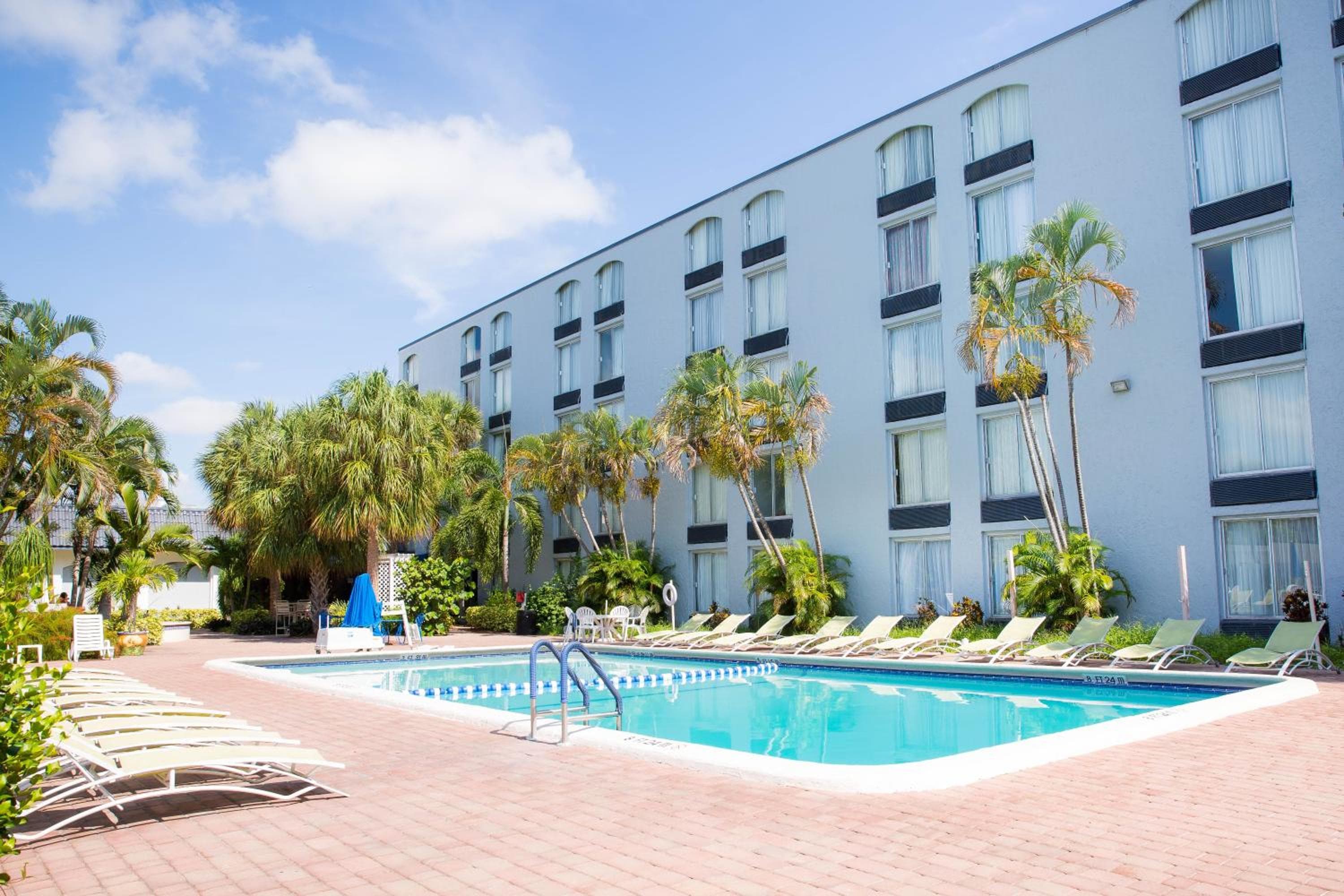 Plaza Hotel Fort Lauderdale — 15