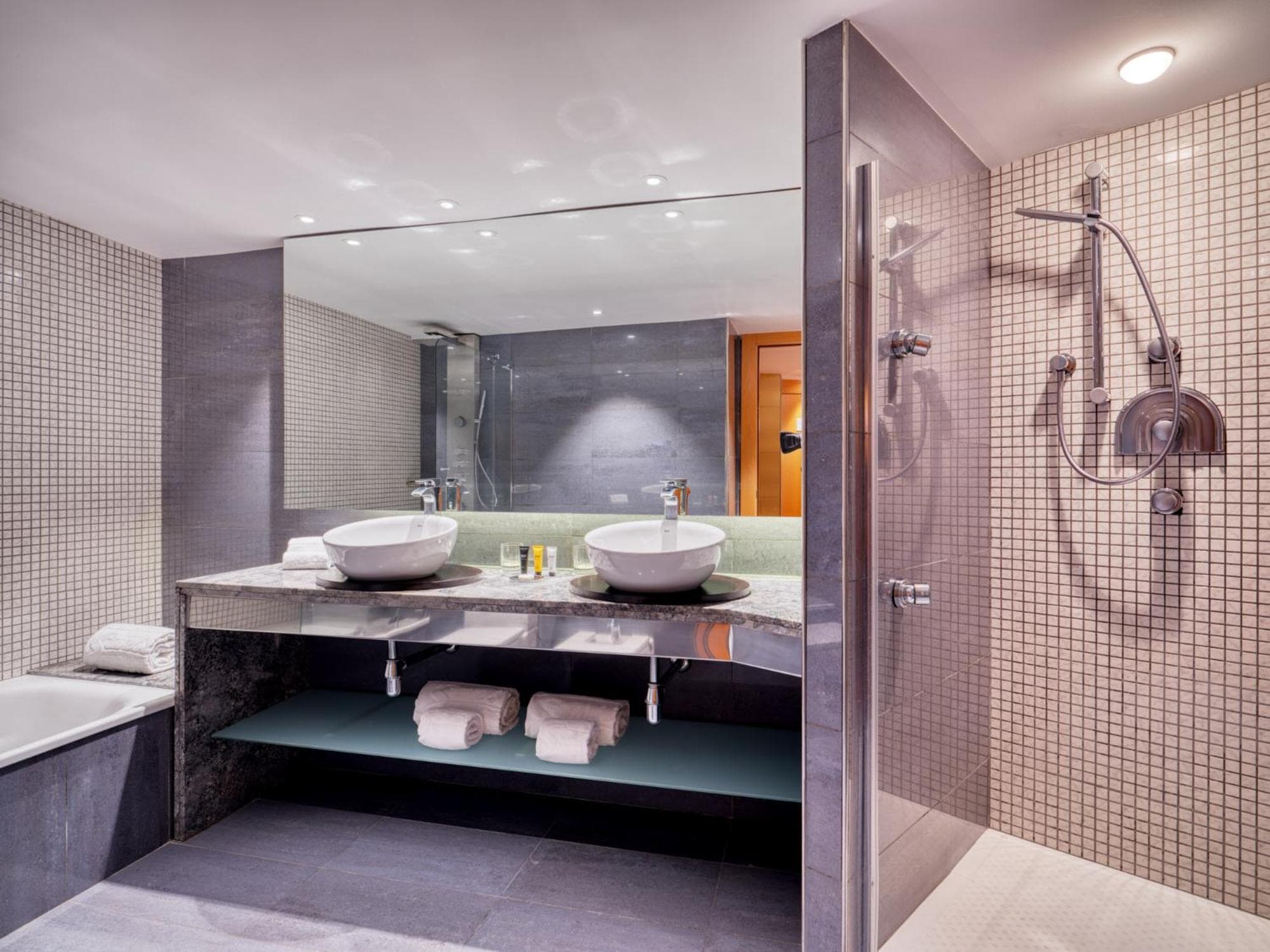 Sansi Pedralbes — 15