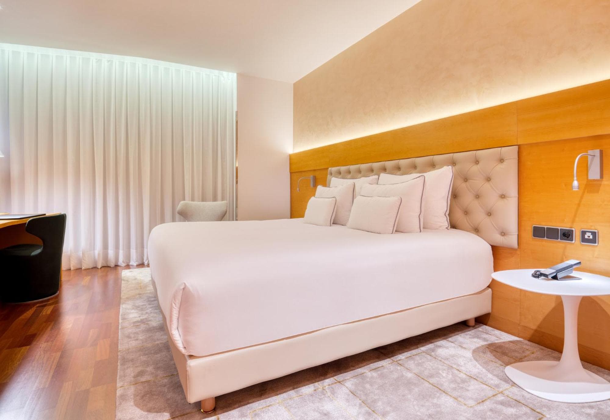 Sansi Pedralbes — 8