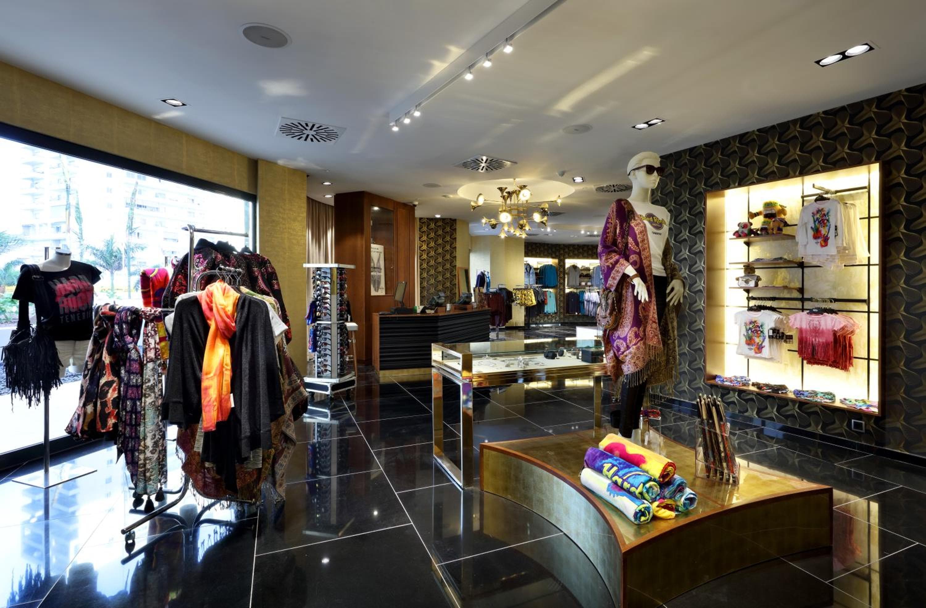 Hard Rock Hotel Tenerife — 11