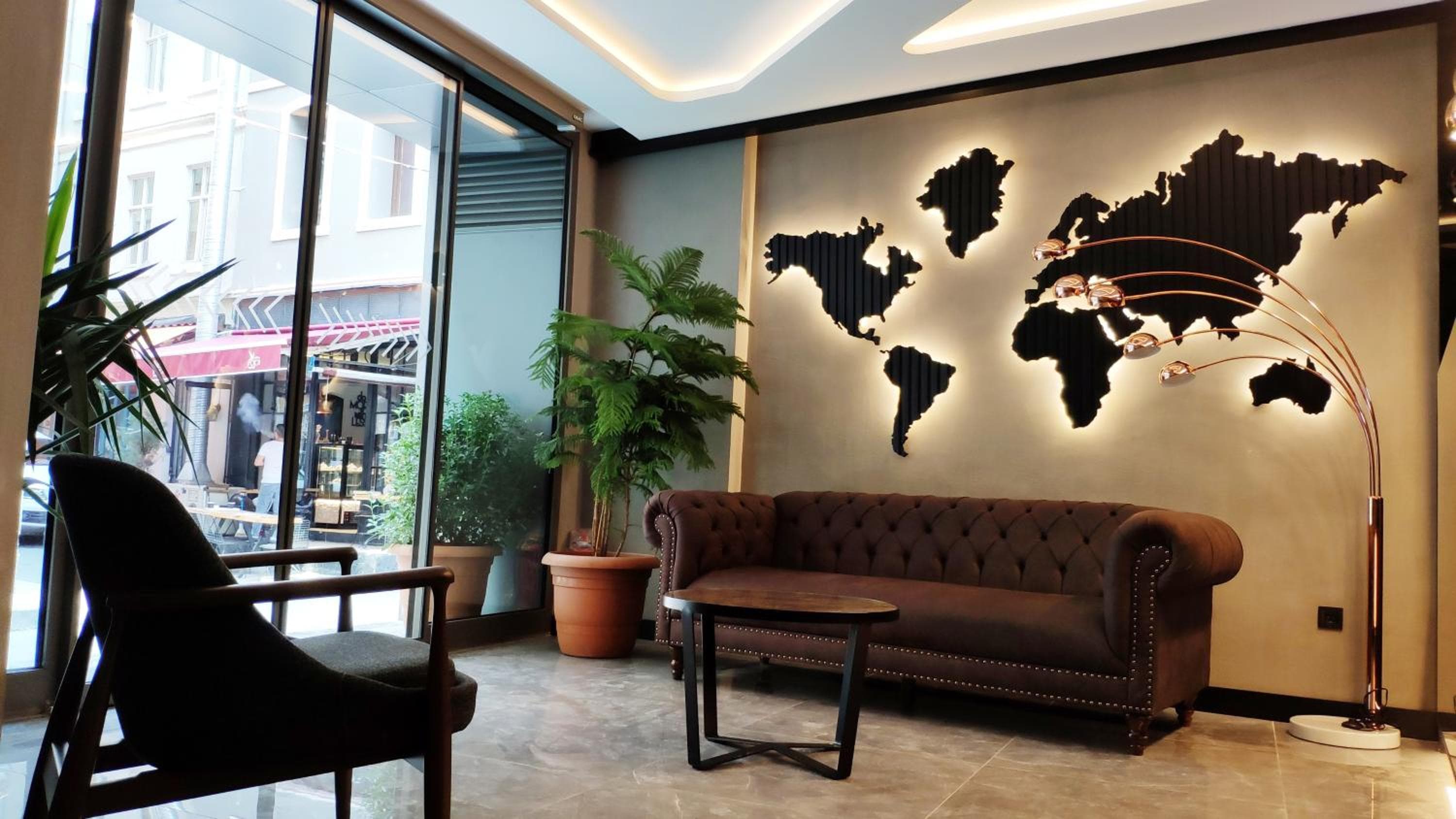 Triada Hotel Karaköy — 11