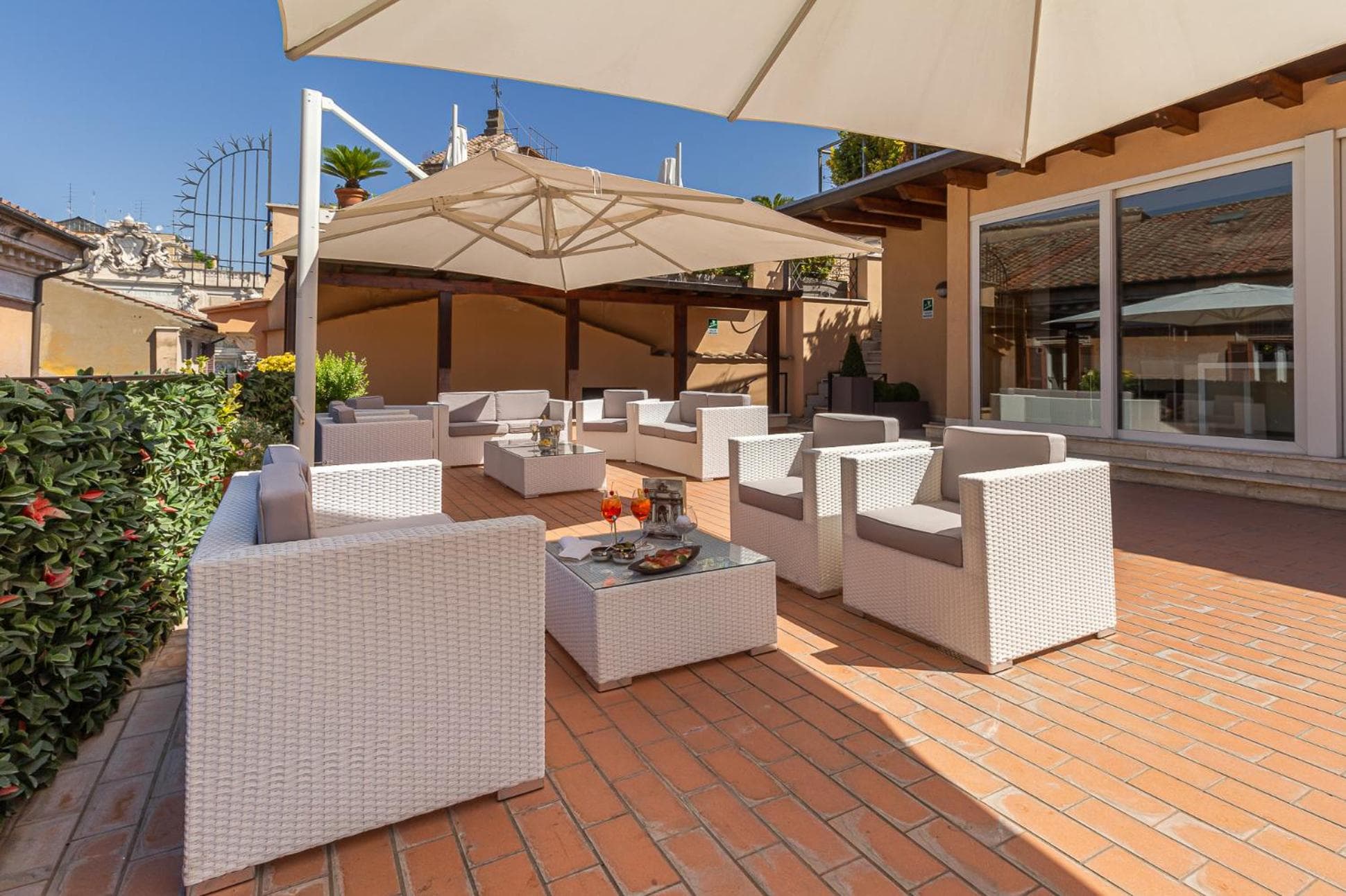 Harry's Bar Trevi Hotel & Restaurant — 7