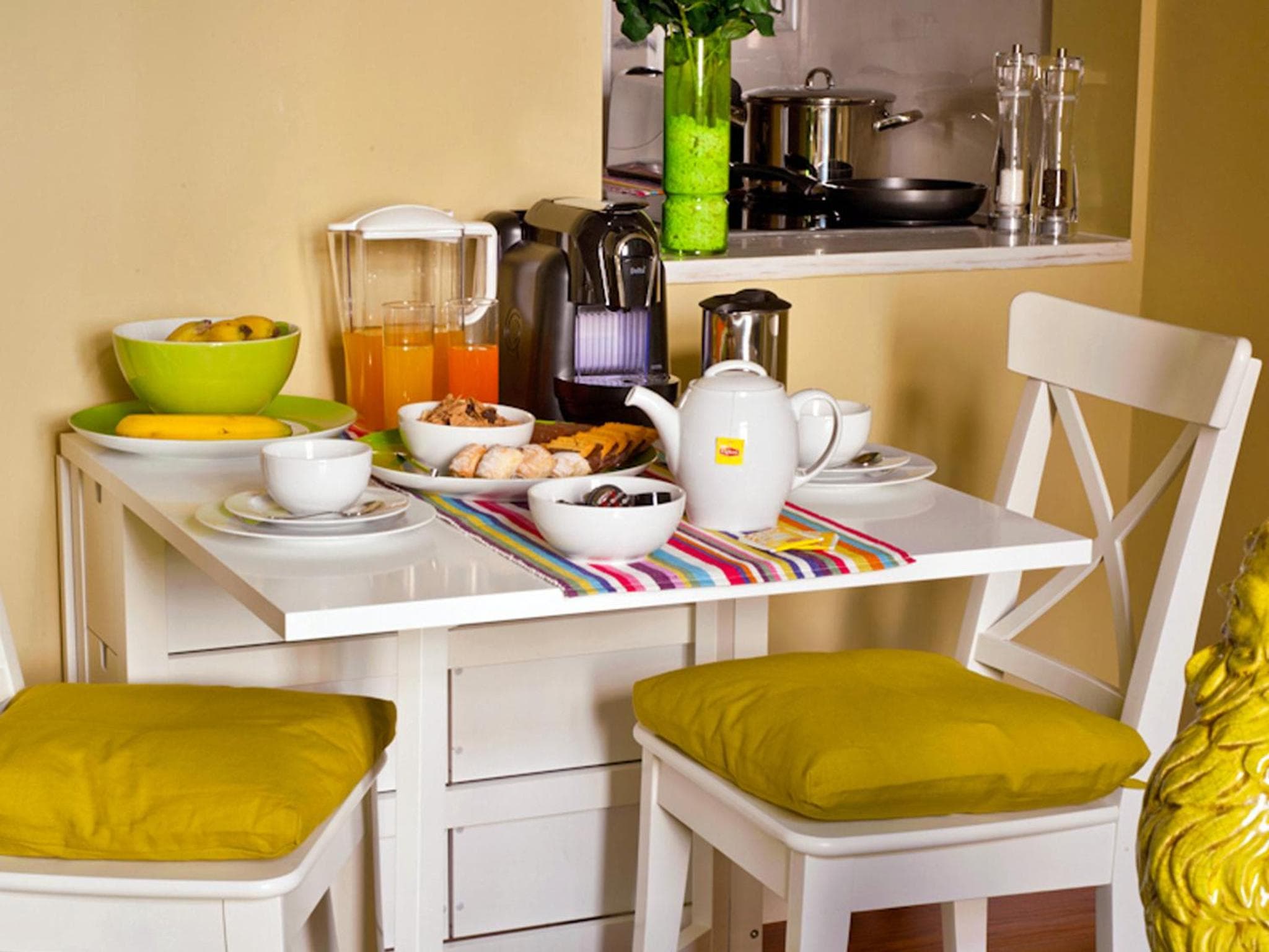 Lisbon Colours Bairro Alto Apartments — 26