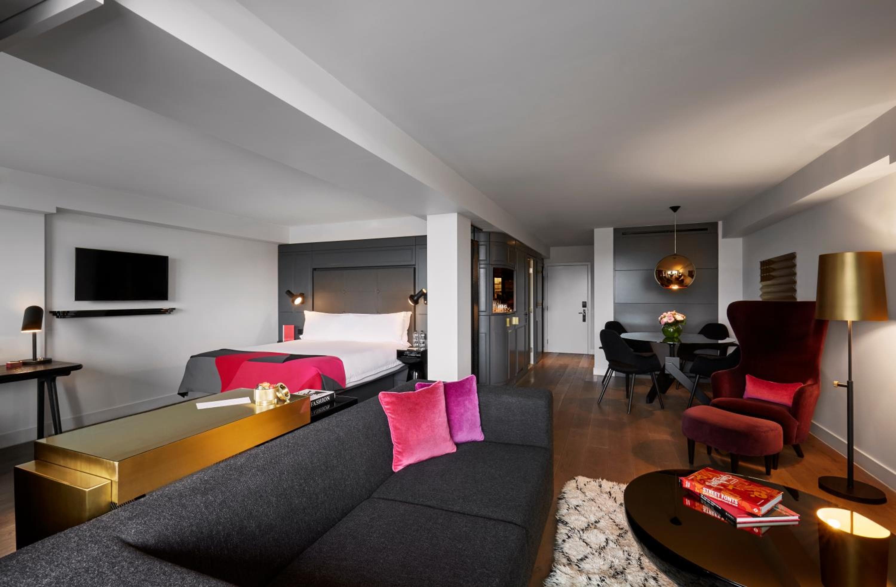 Sea Containers London — 22