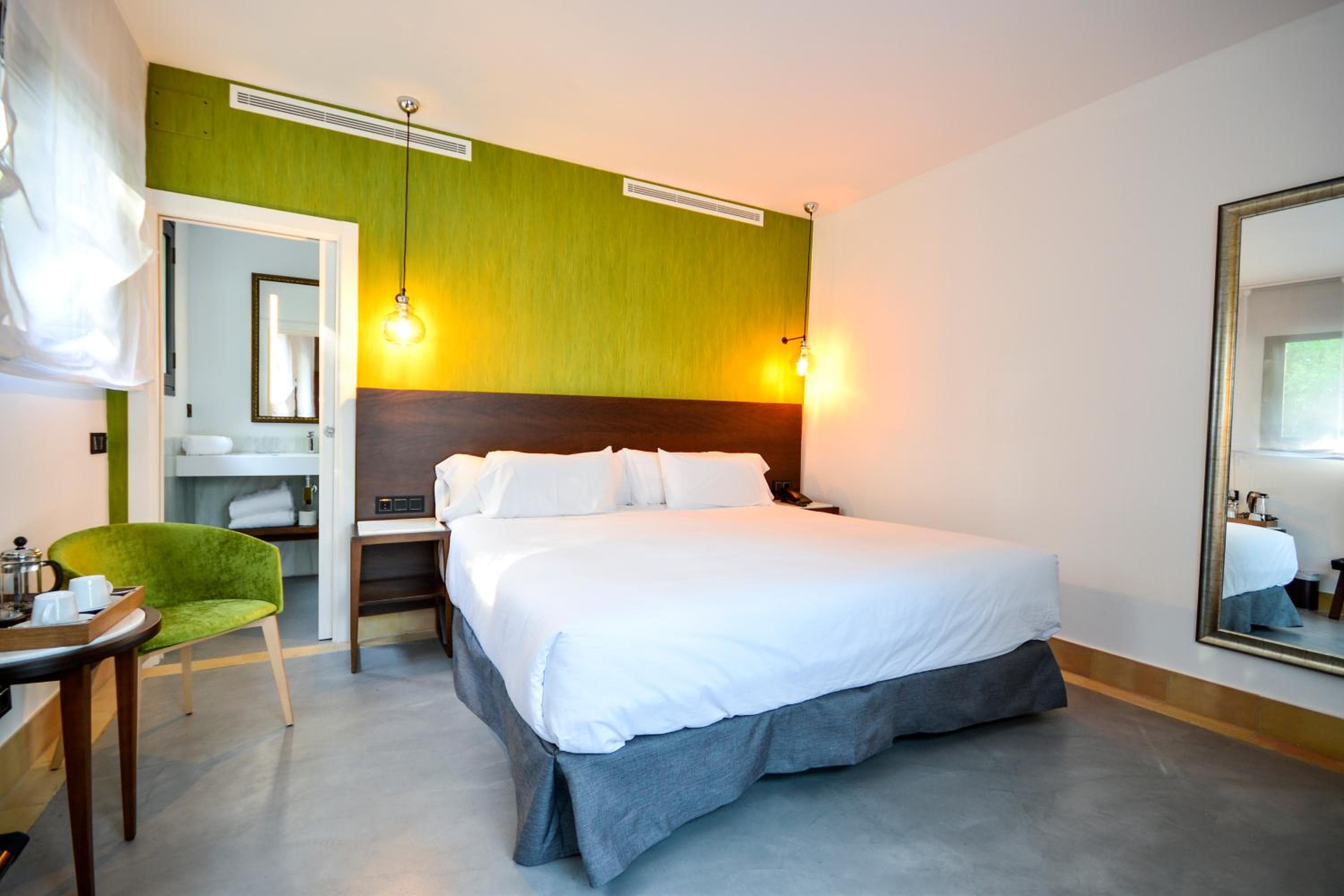 Hotel Legado Alcazar — 12