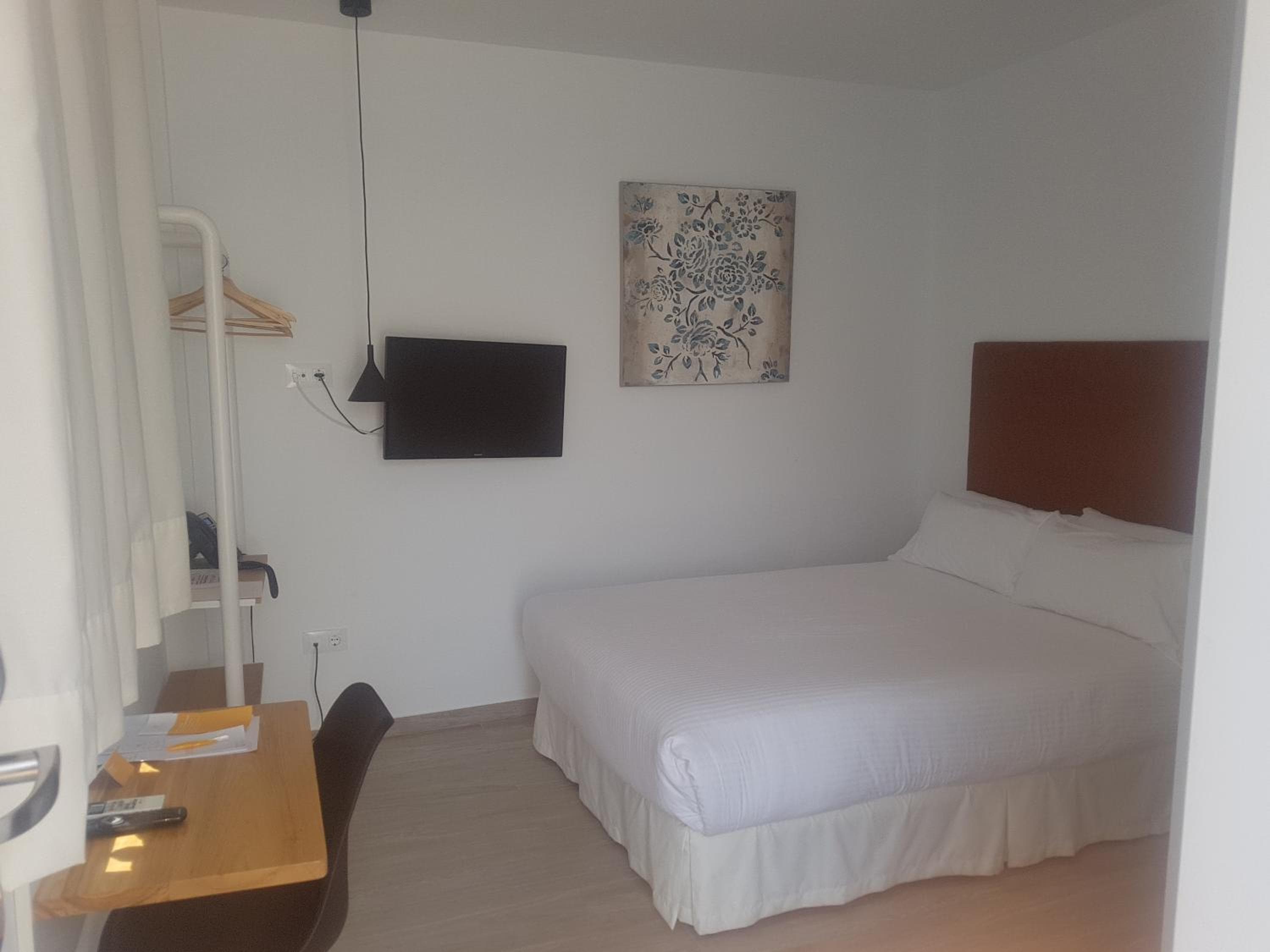 Basic Hotel Cattedrale di Siviglia — 22