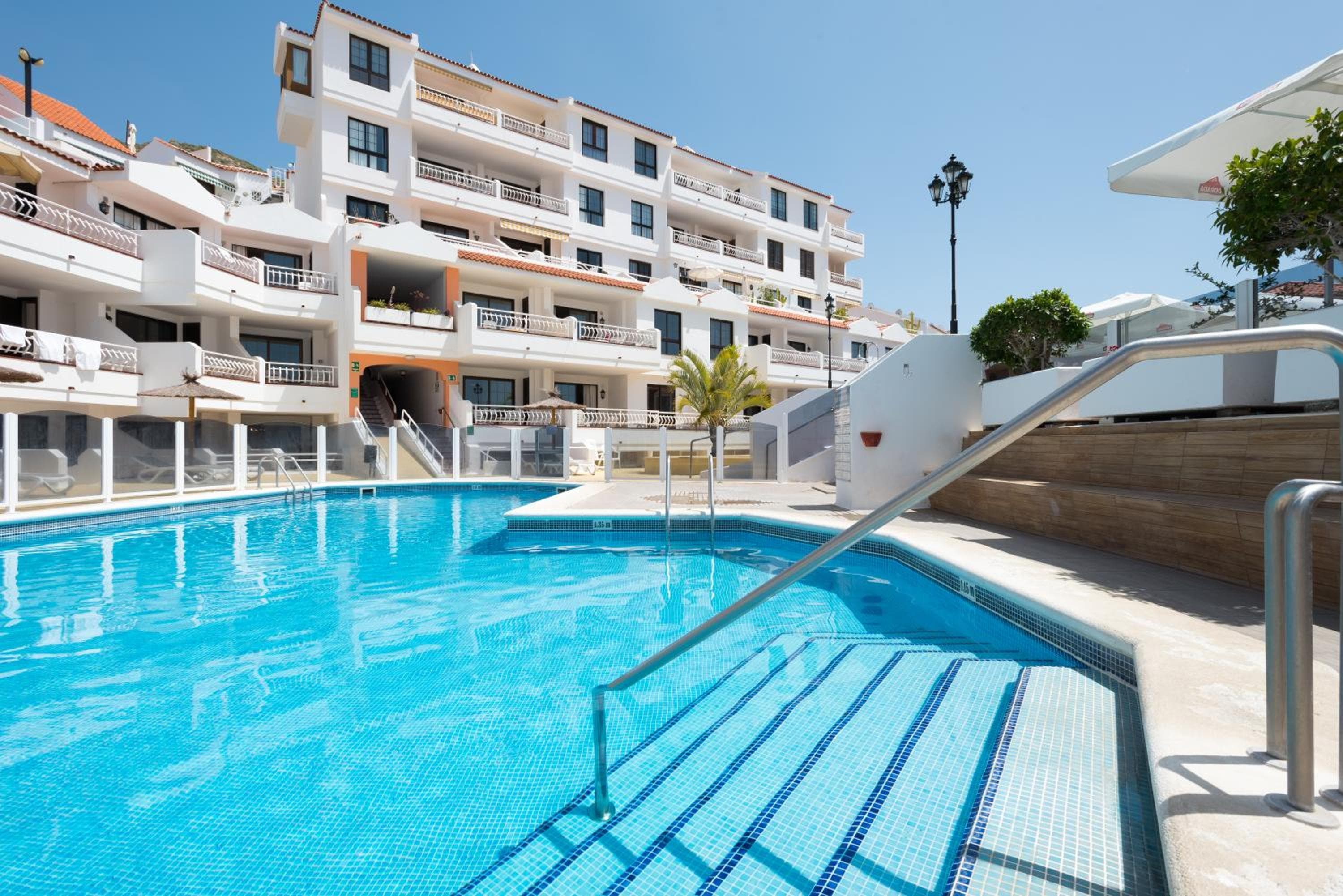 Club Tenerife Apartments — 1