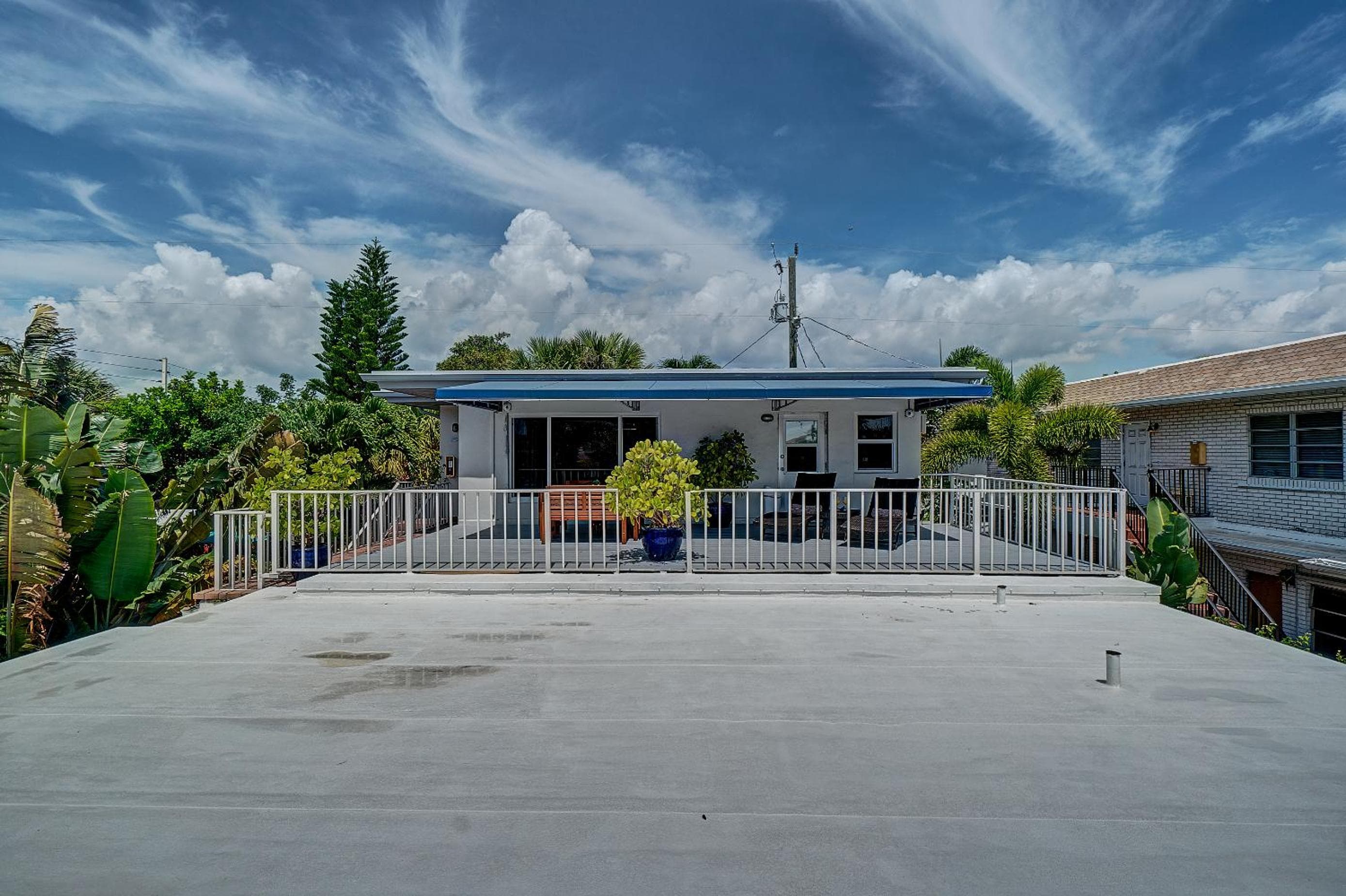 4145 dal mare Inn & Suites — 11