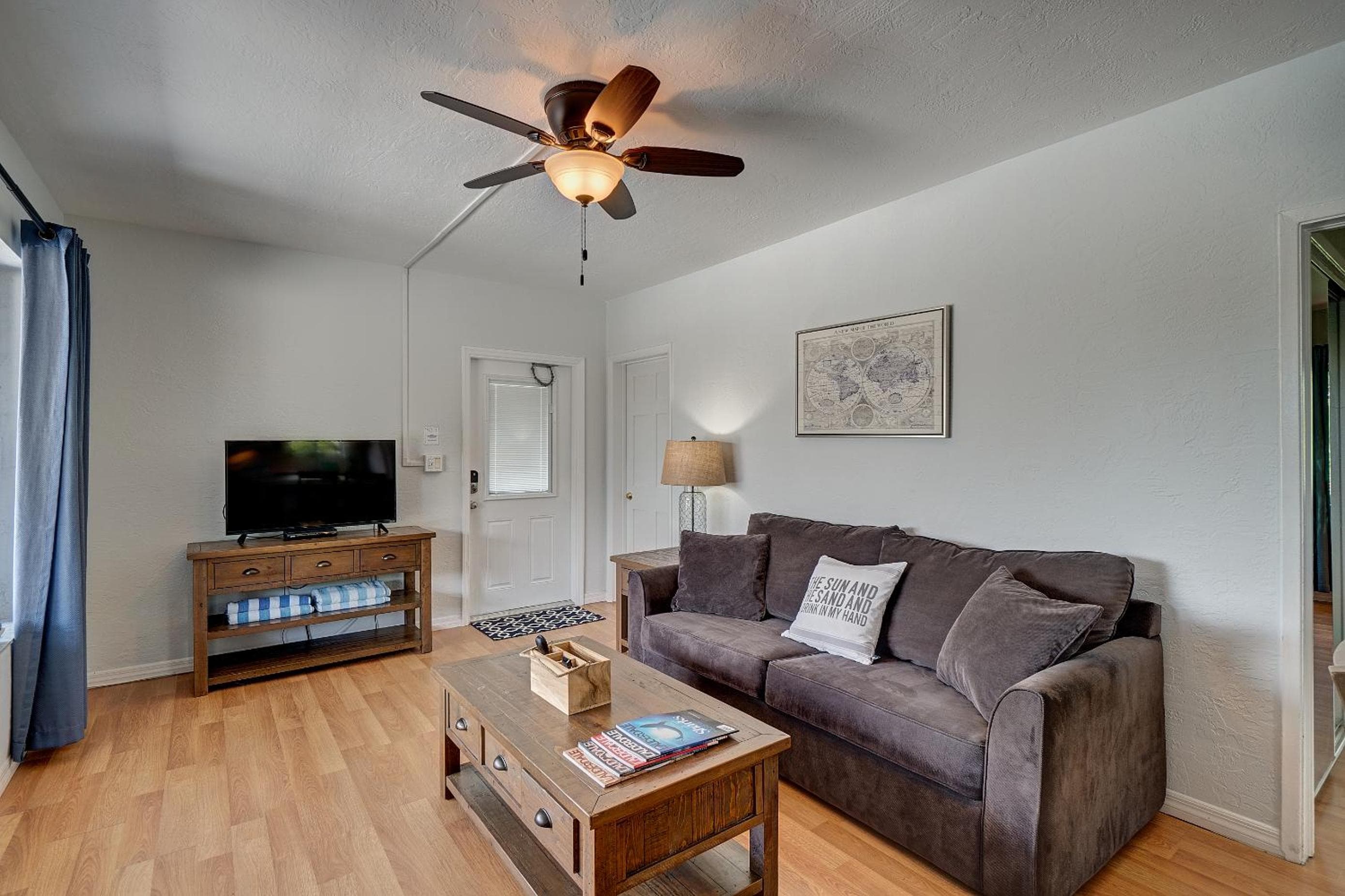 4145 dal mare Inn & Suites — 14