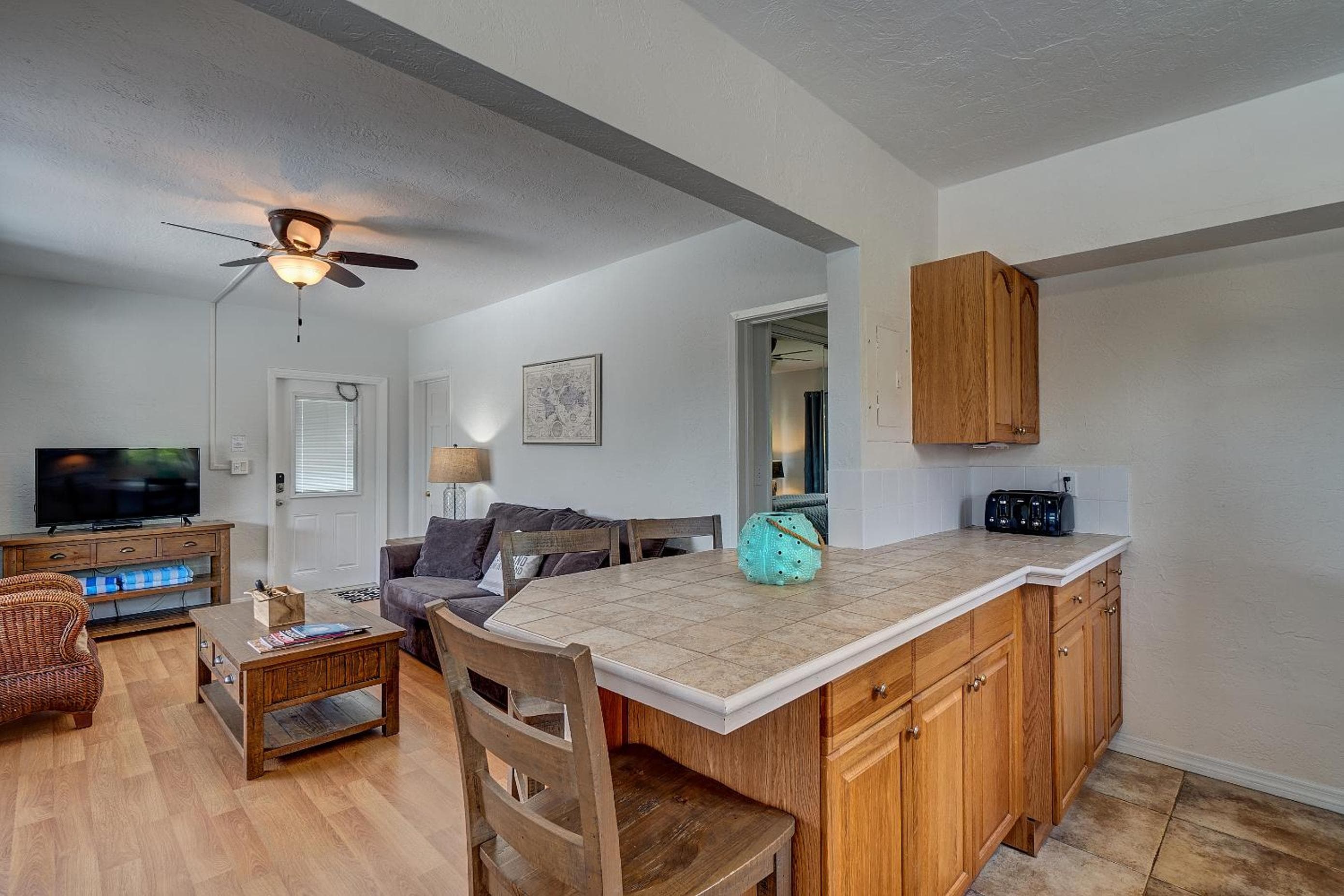 4145 dal mare Inn & Suites — 16