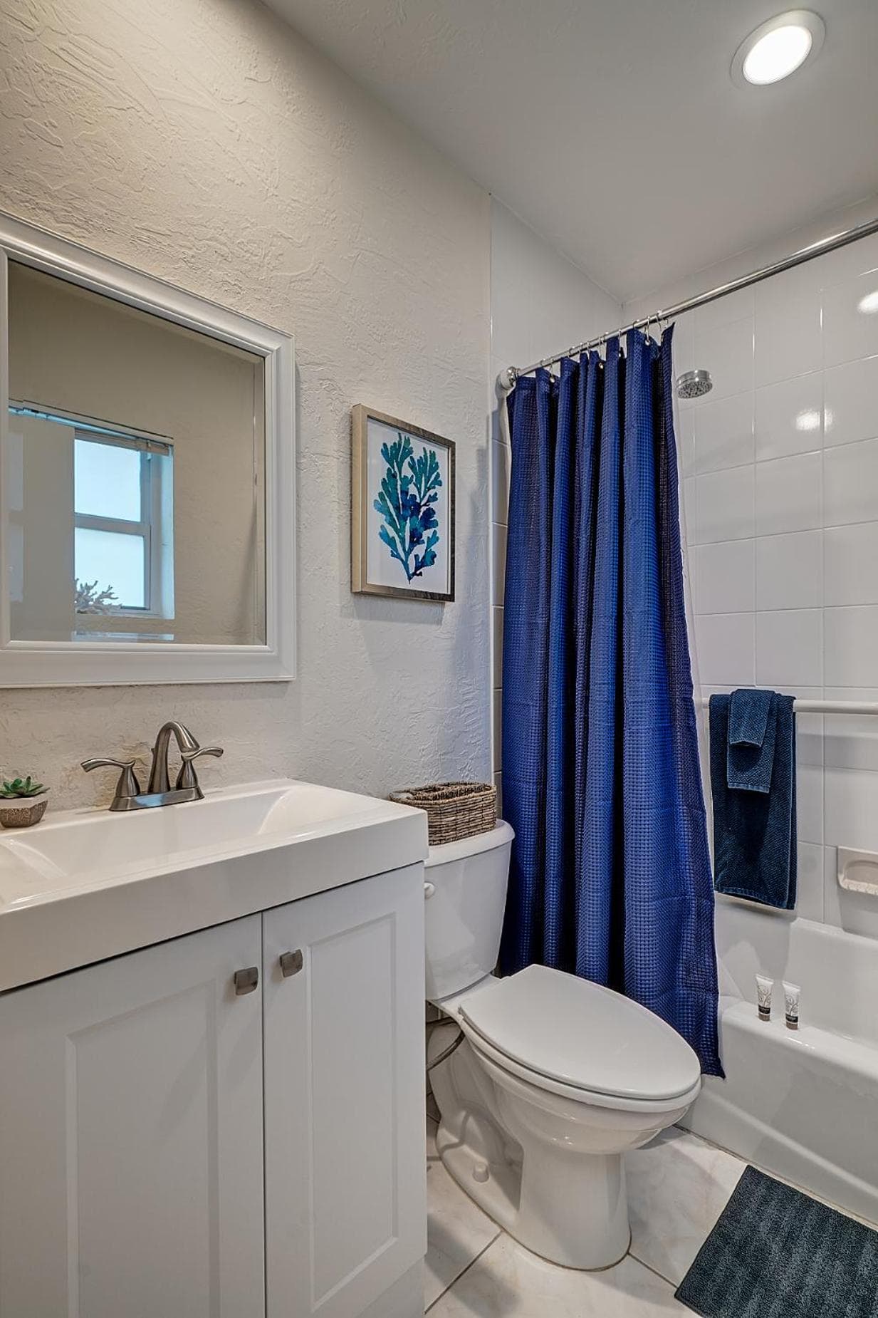 4145 dal mare Inn & Suites — 17