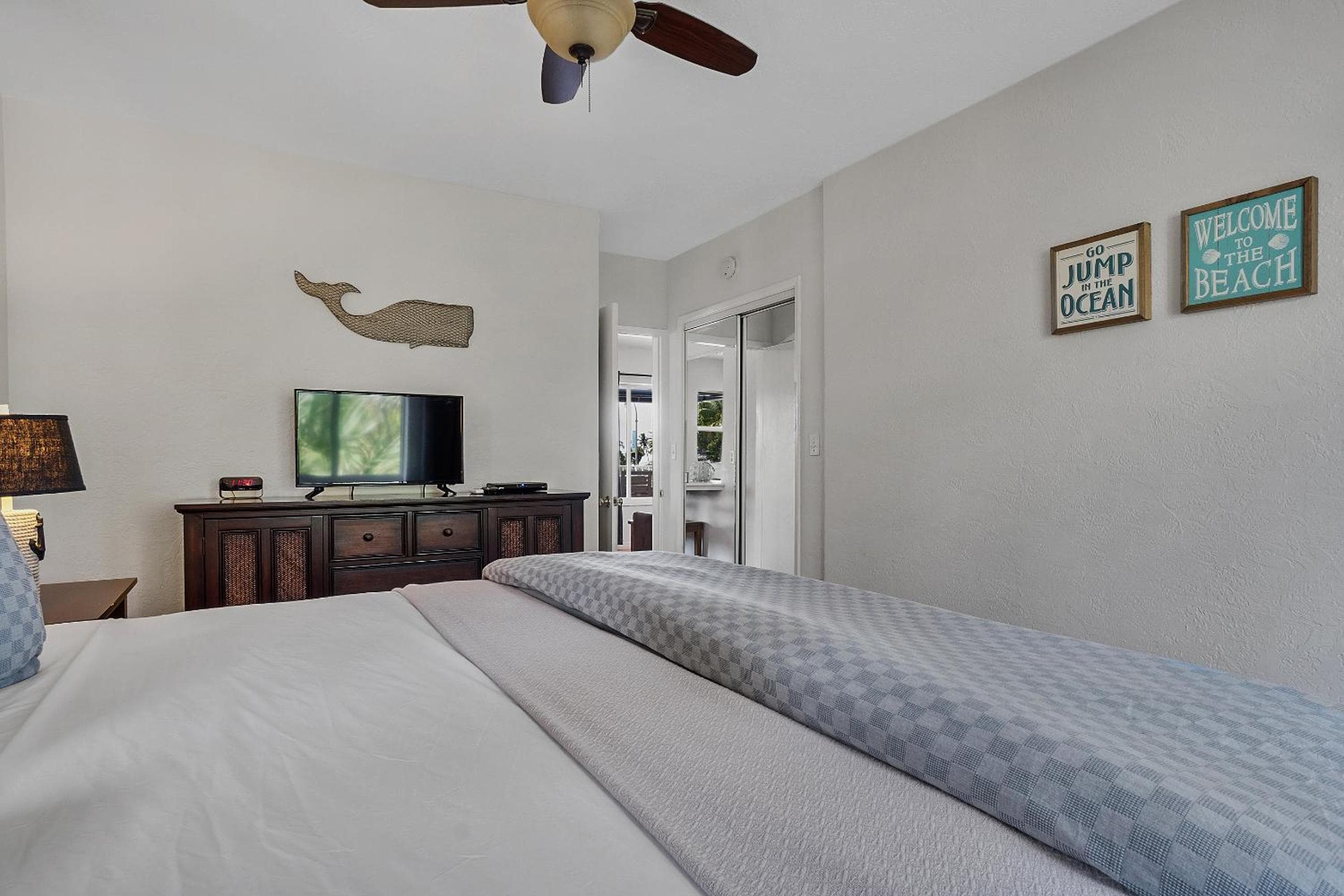 4145 dal mare Inn & Suites — 18