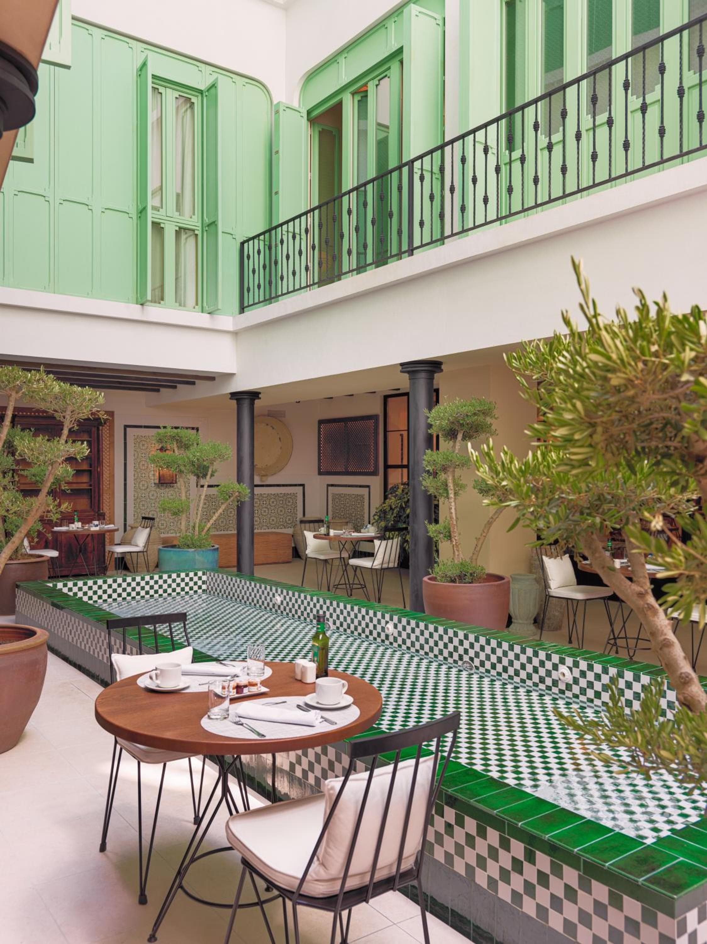 H10 Casa de la Plata — 23