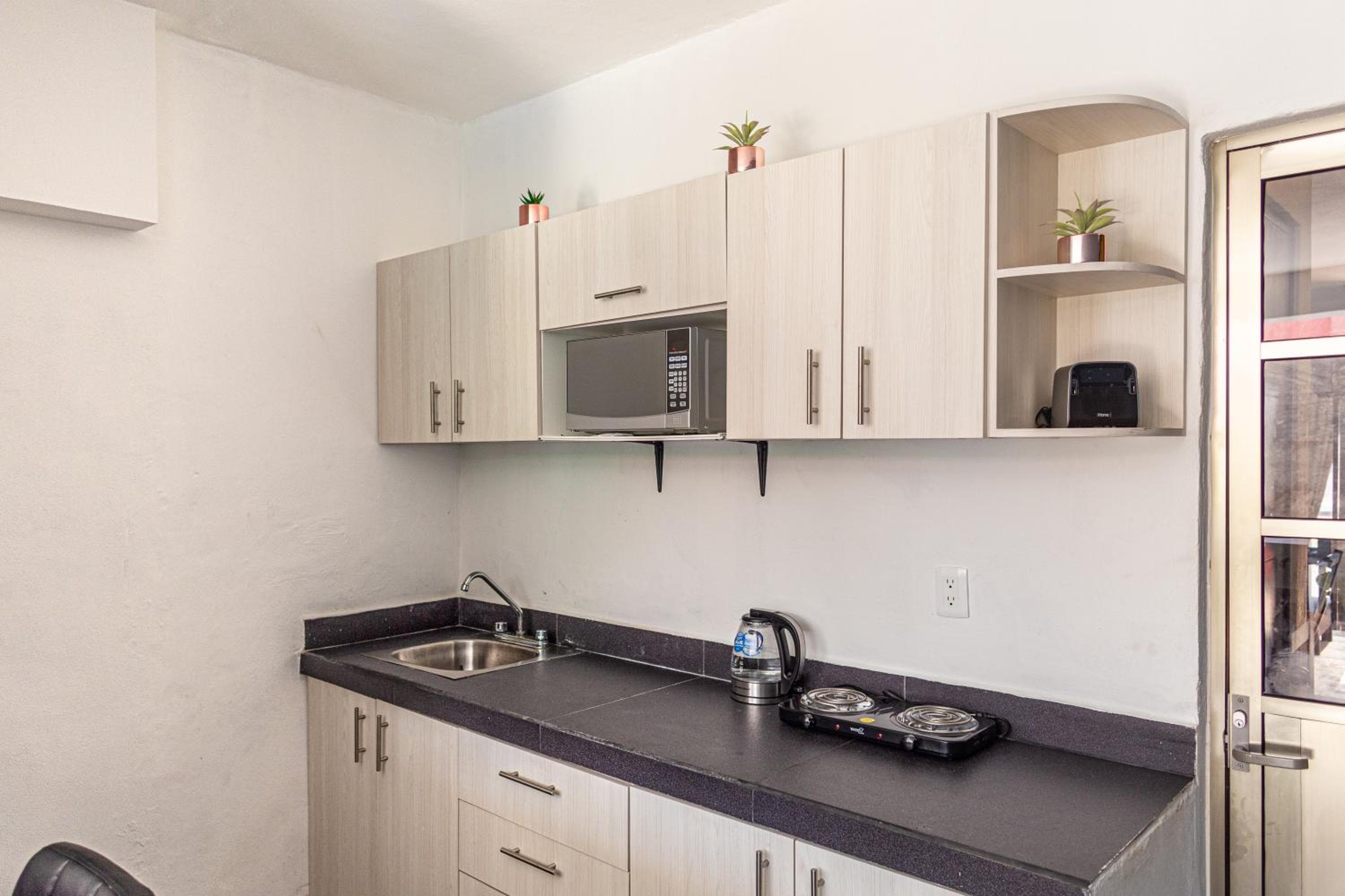 Santa Fe Studios And Suites — 19