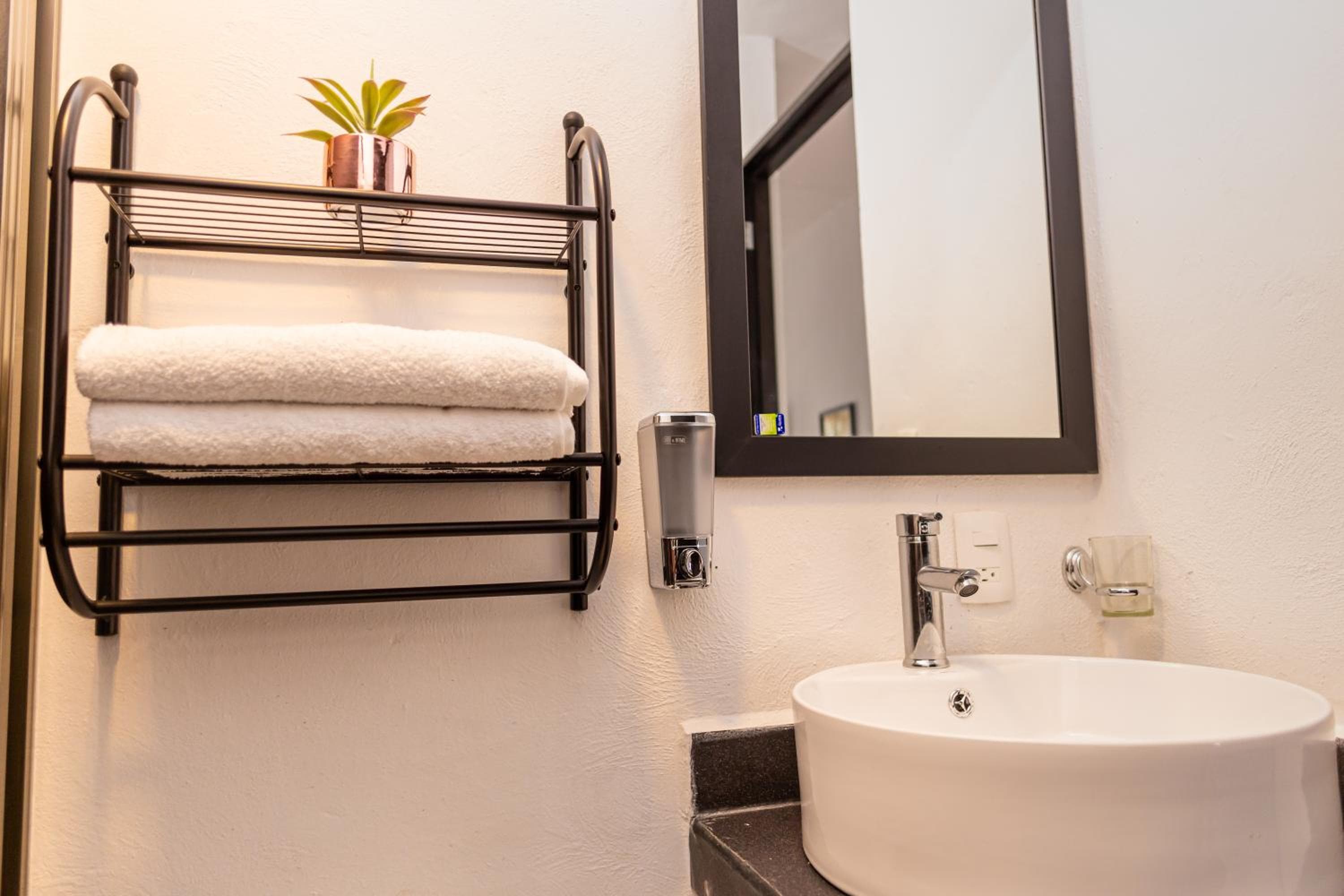 Santa Fe Studios And Suites — 21
