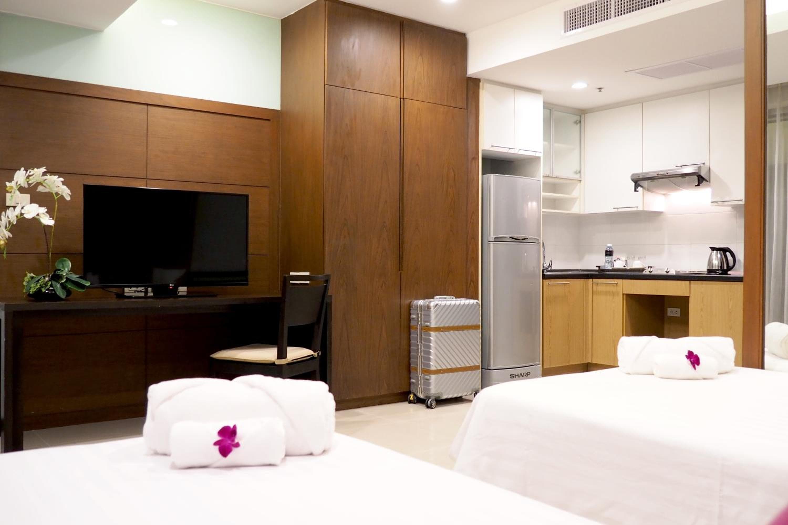 FuramaXclusive Sathorn, Bangkok — 25
