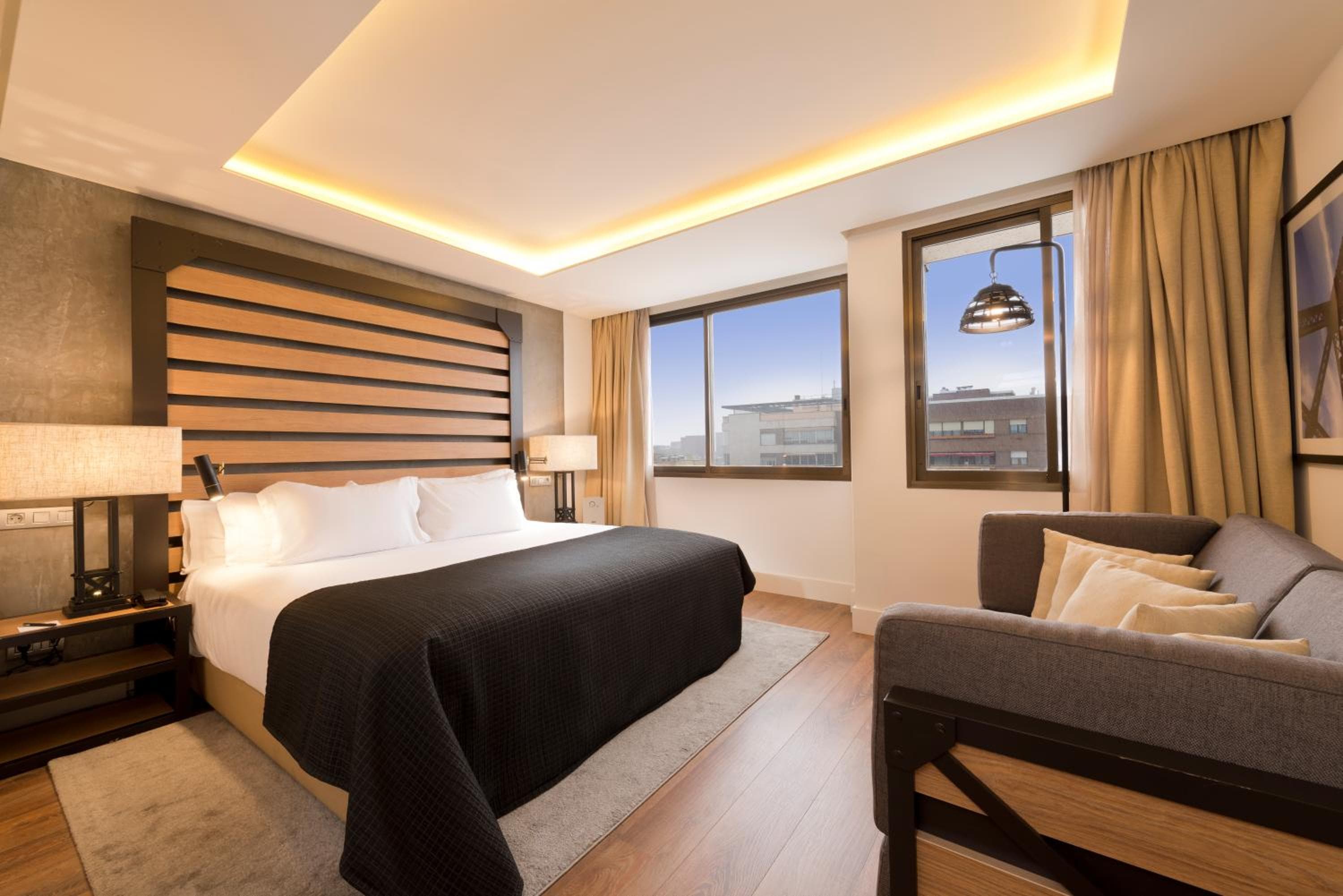 H10 Tribeca — 6