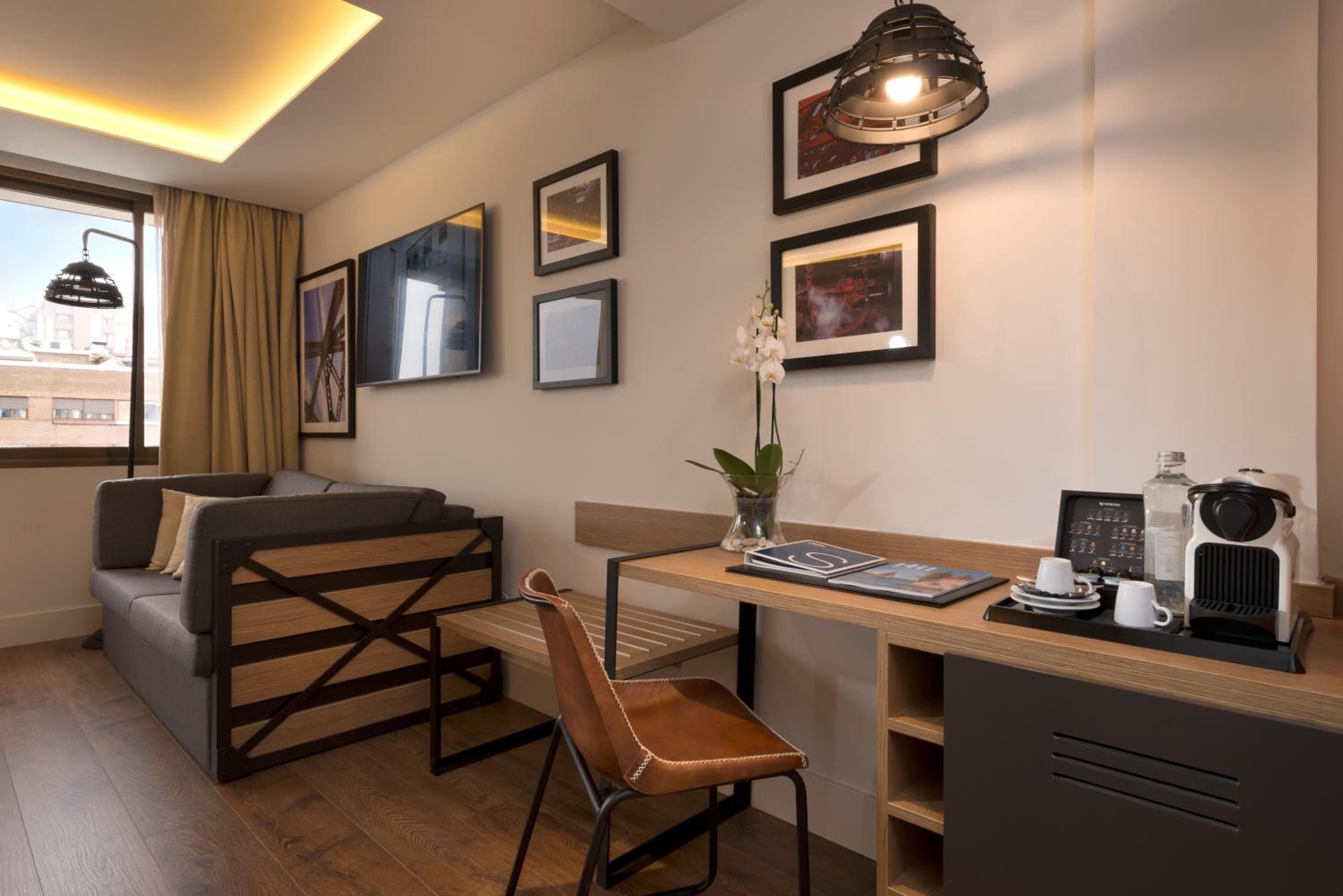 H10 Tribeca — 28